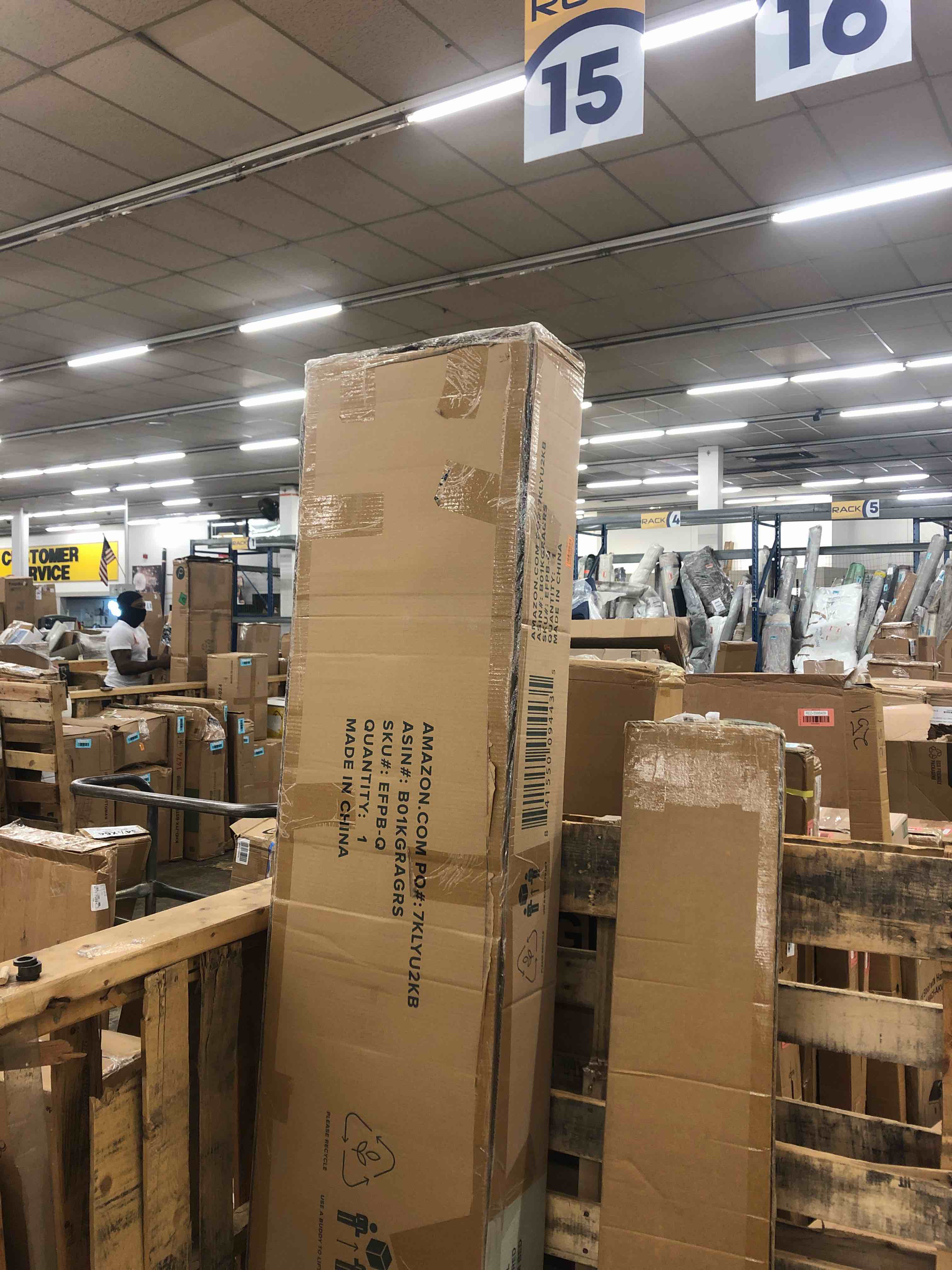 https://s3.amazonaws.com/lotting-images-prod/phillipi/BLU5541386_1729869948415.jpeg