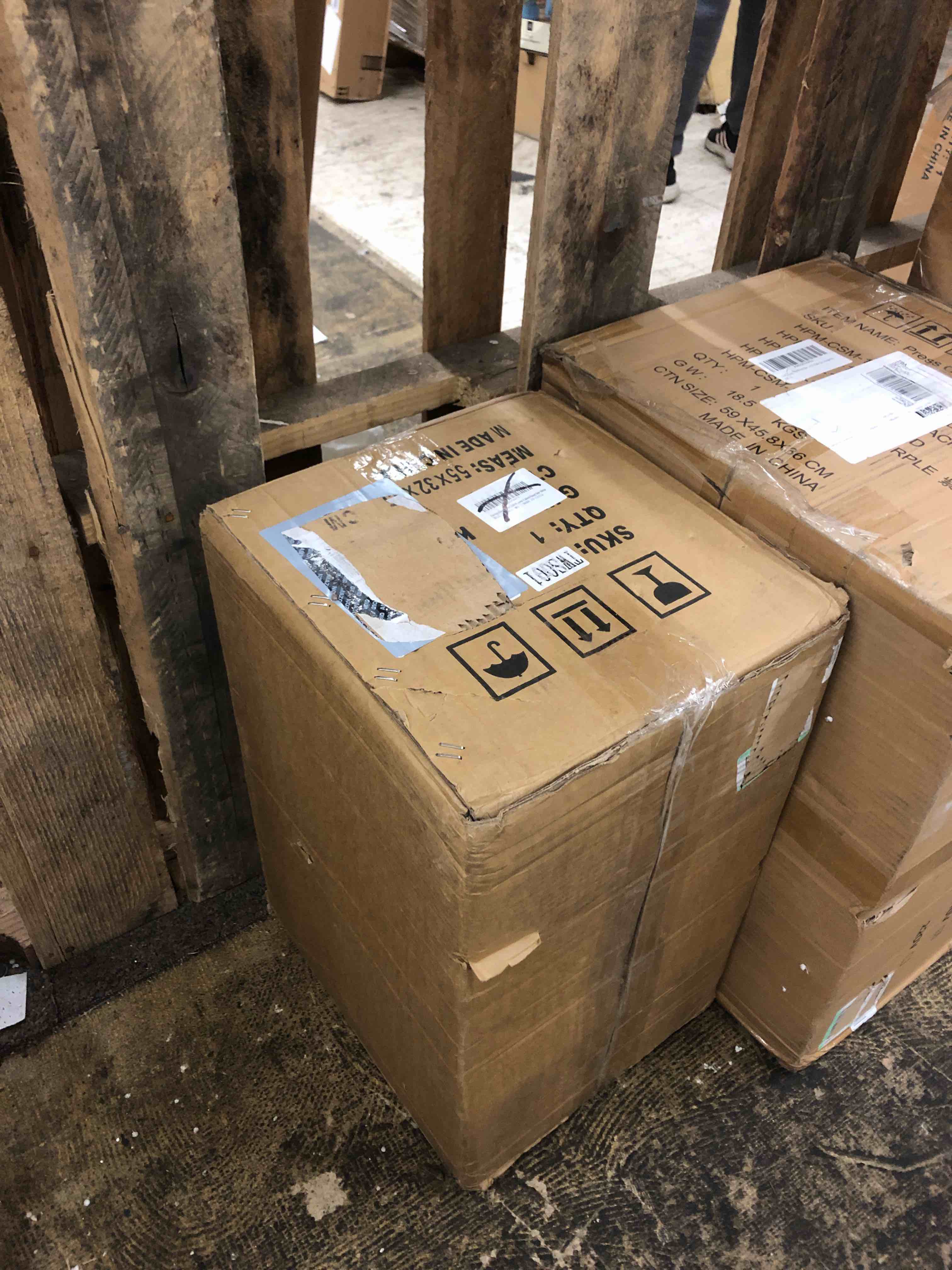 https://s3.amazonaws.com/lotting-images-prod/phillipi/BLU5541401_1729871866219.jpeg