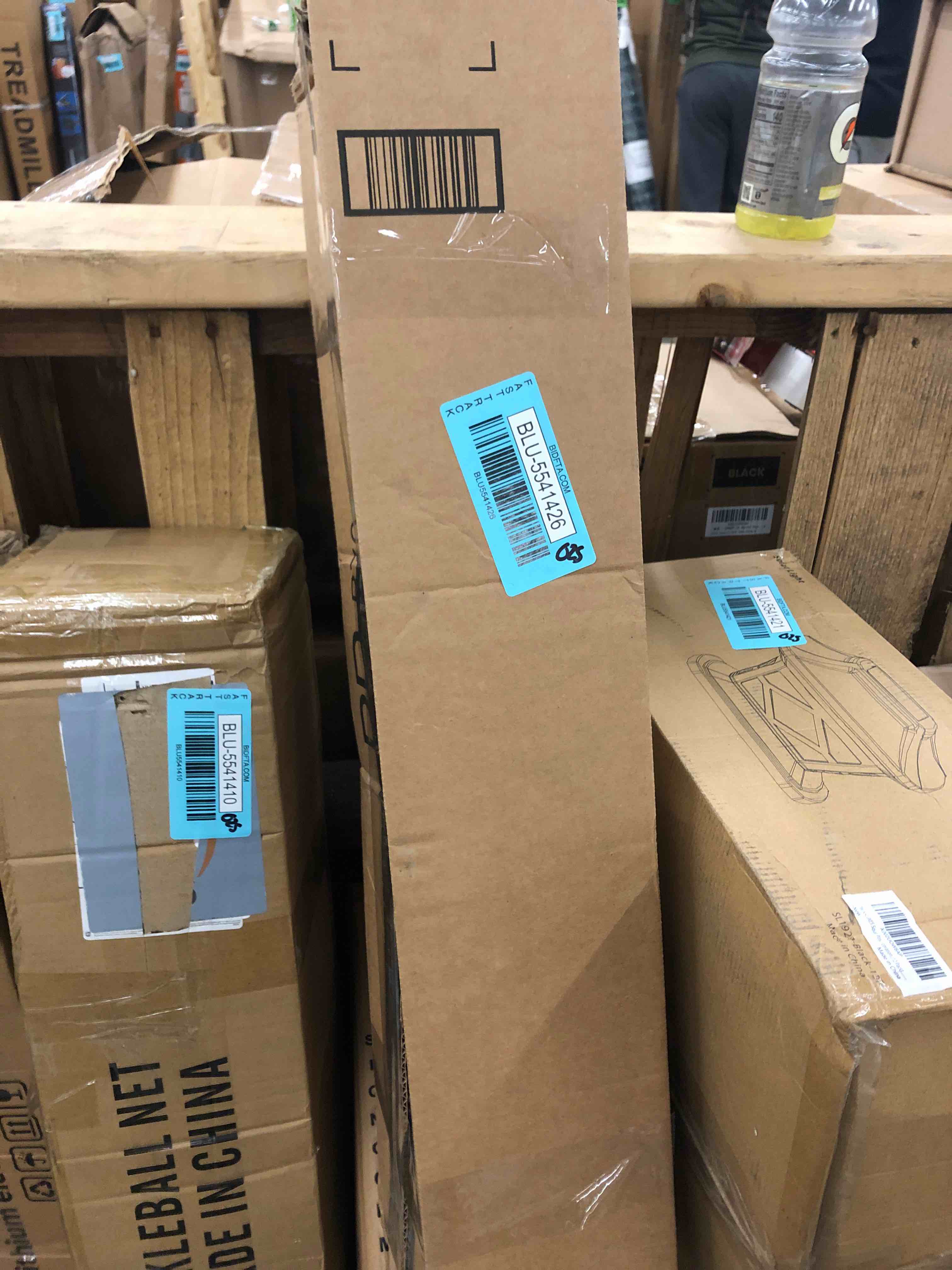 https://s3.amazonaws.com/lotting-images-prod/phillipi/BLU5541426_1729875527456.jpeg