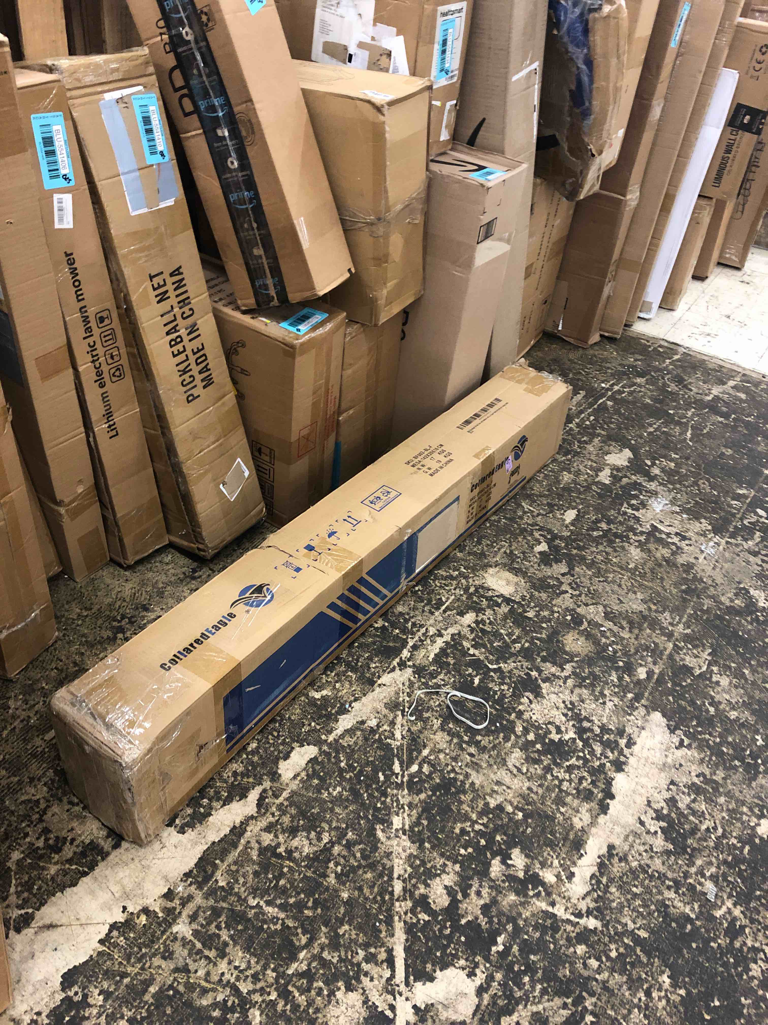 https://s3.amazonaws.com/lotting-images-prod/phillipi/BLU5541437_1729877170657.jpeg