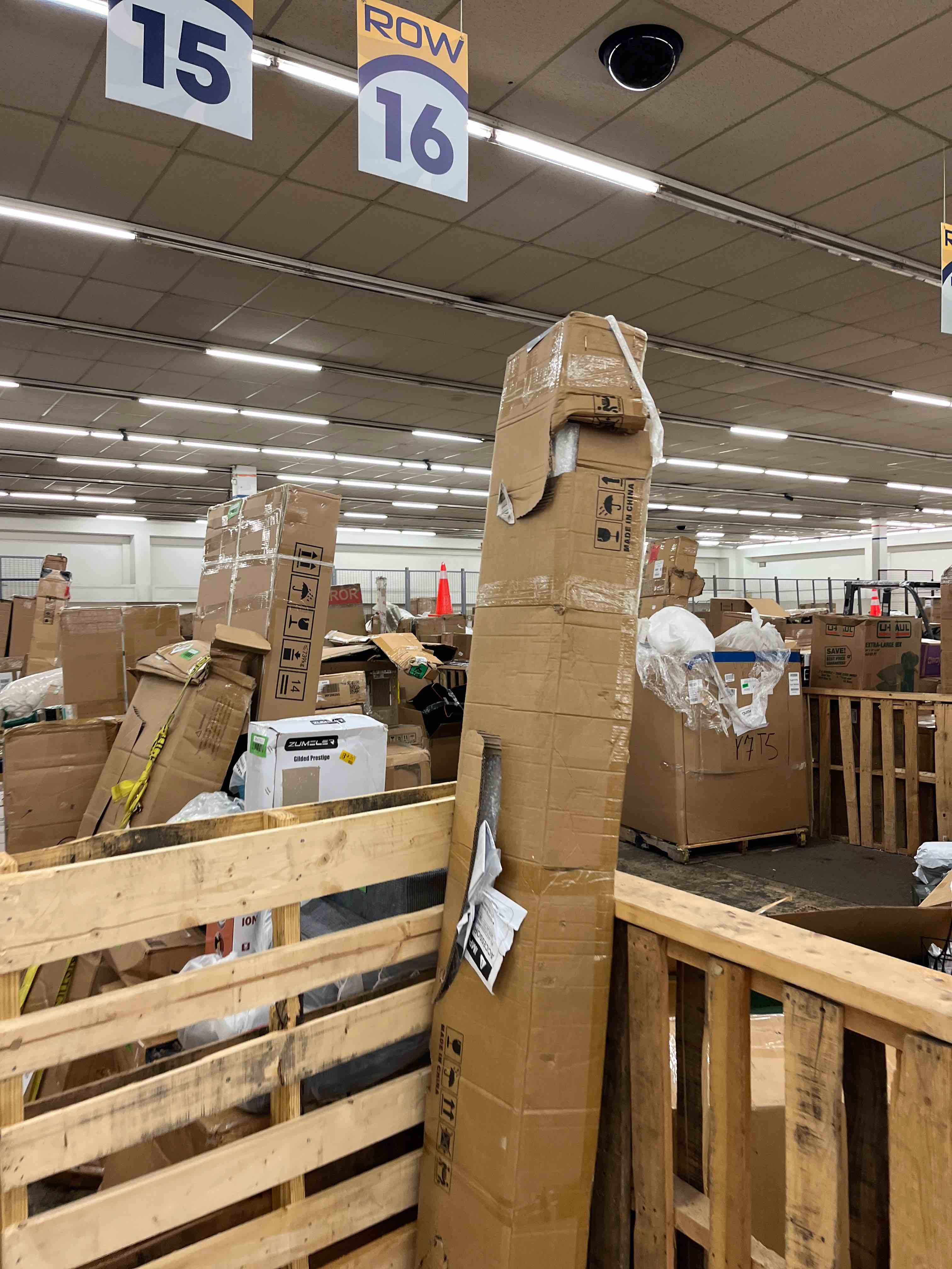 https://s3.amazonaws.com/lotting-images-prod/phillipi/BLU5542078_1728550954895.jpeg