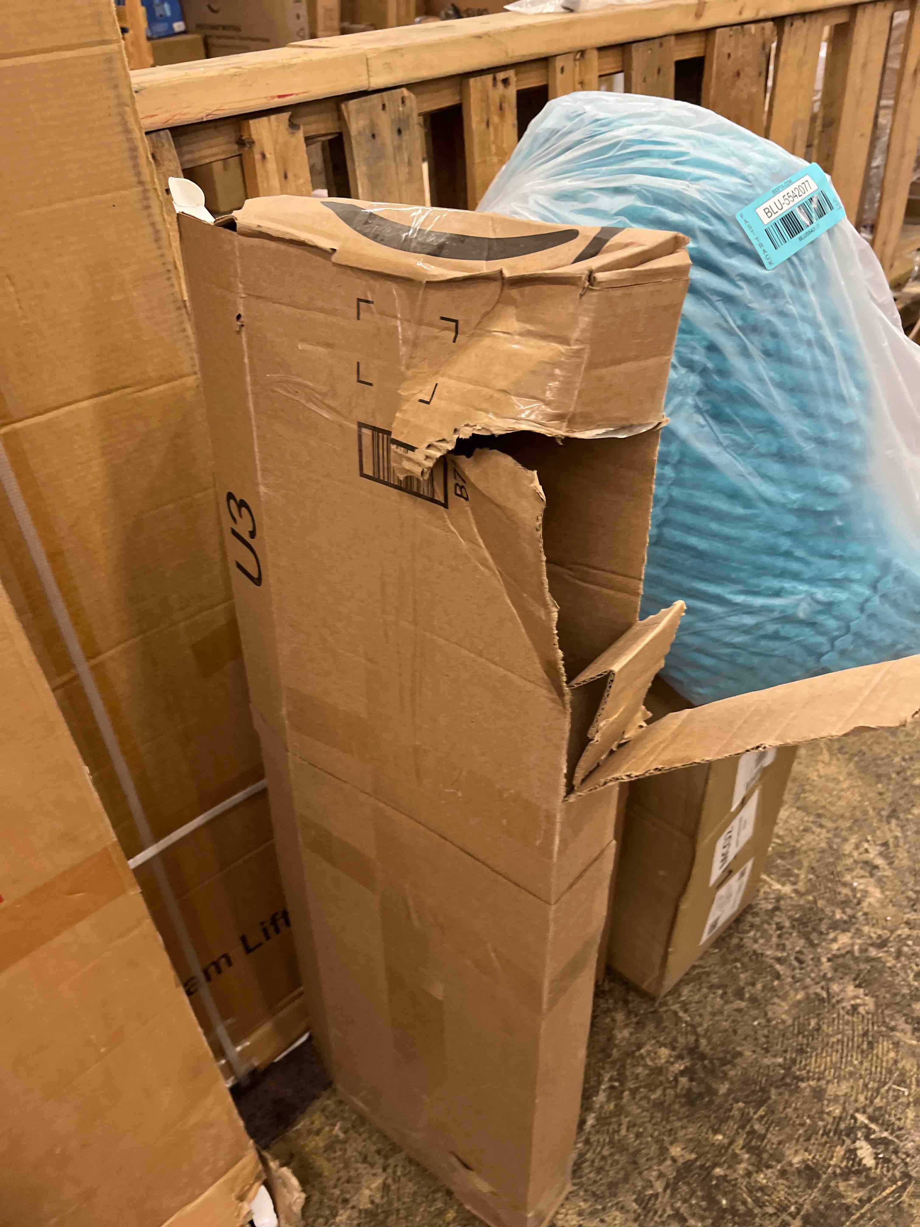 https://s3.amazonaws.com/lotting-images-prod/phillipi/BLU5542123_1728555056857.jpeg