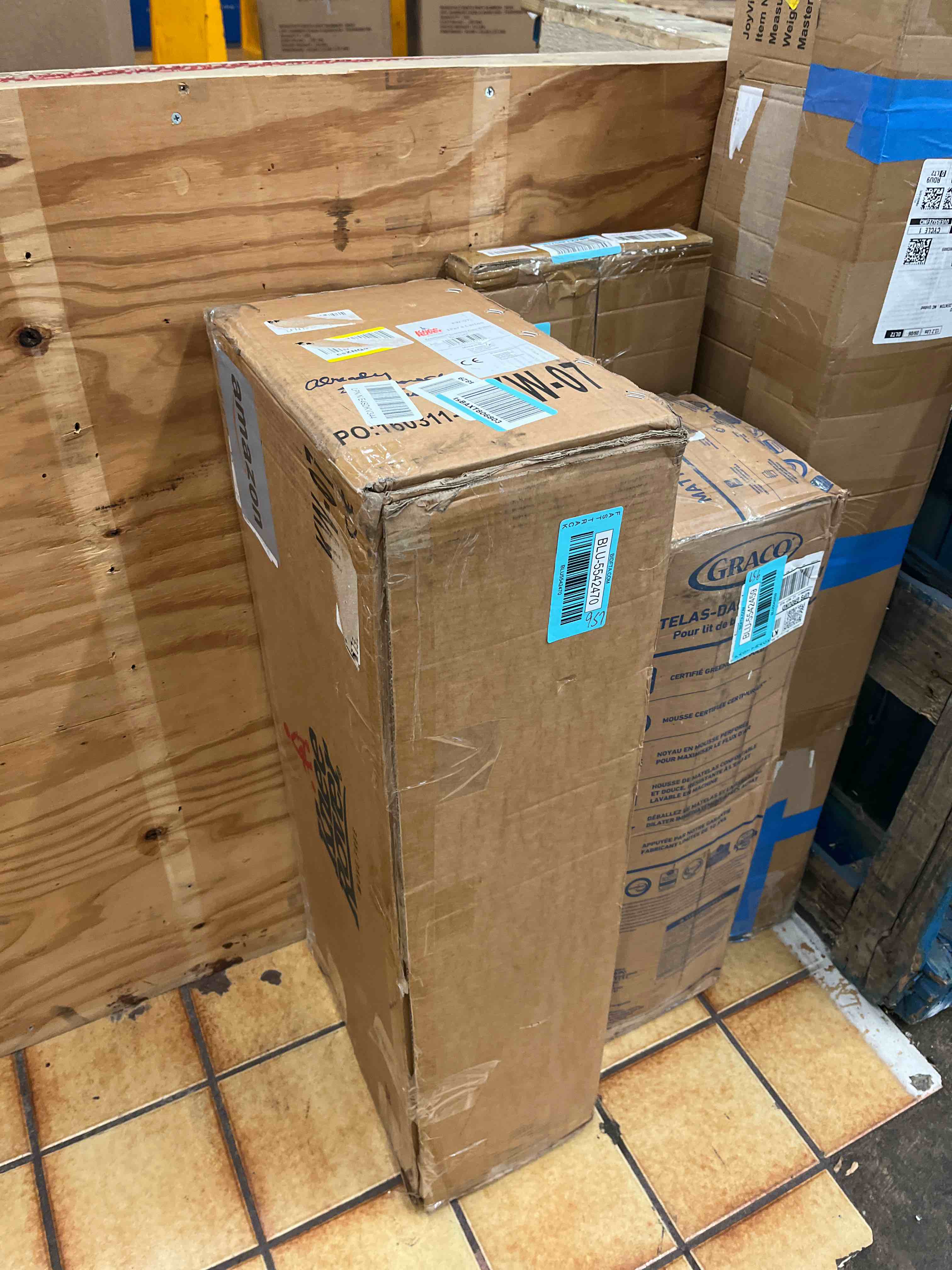 https://s3.amazonaws.com/lotting-images-prod/phillipi/BLU5542470_1729075616878.jpeg
