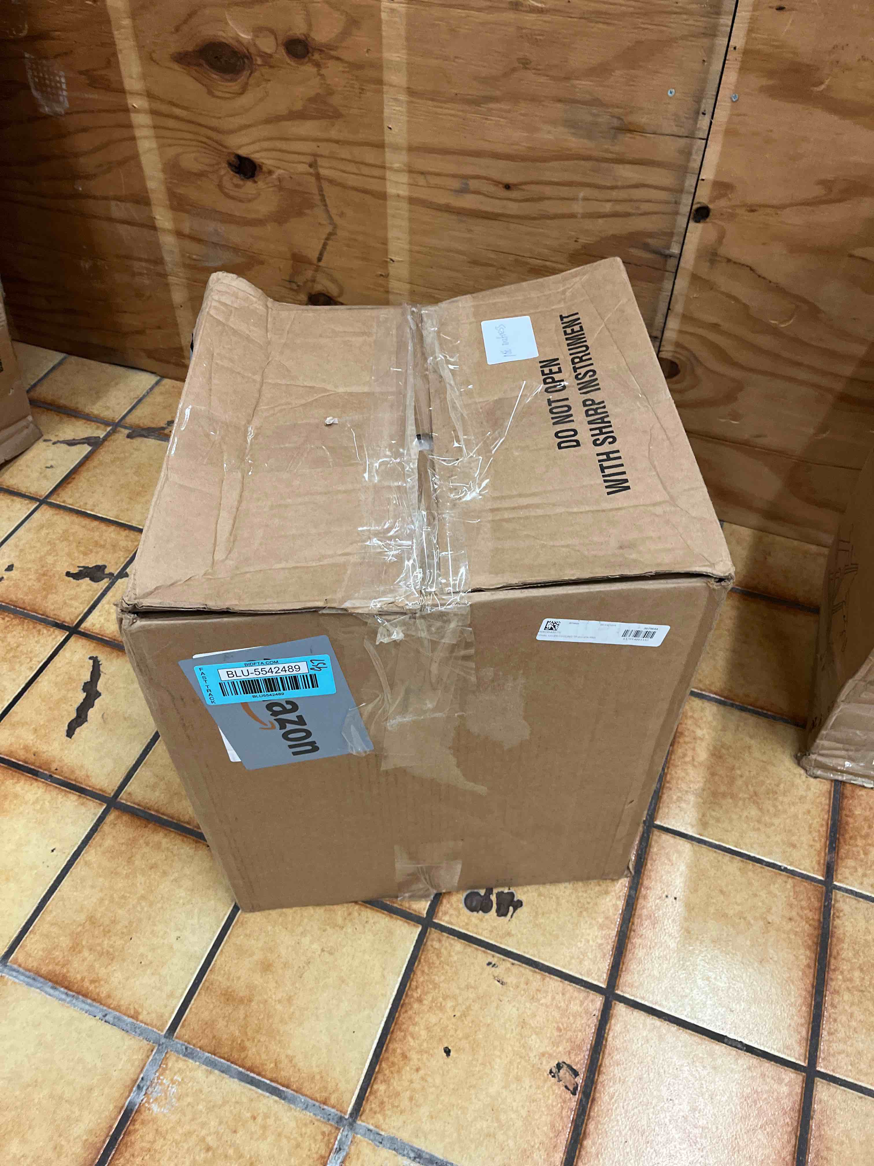 https://s3.amazonaws.com/lotting-images-prod/phillipi/BLU5542489_1729078313409.jpeg