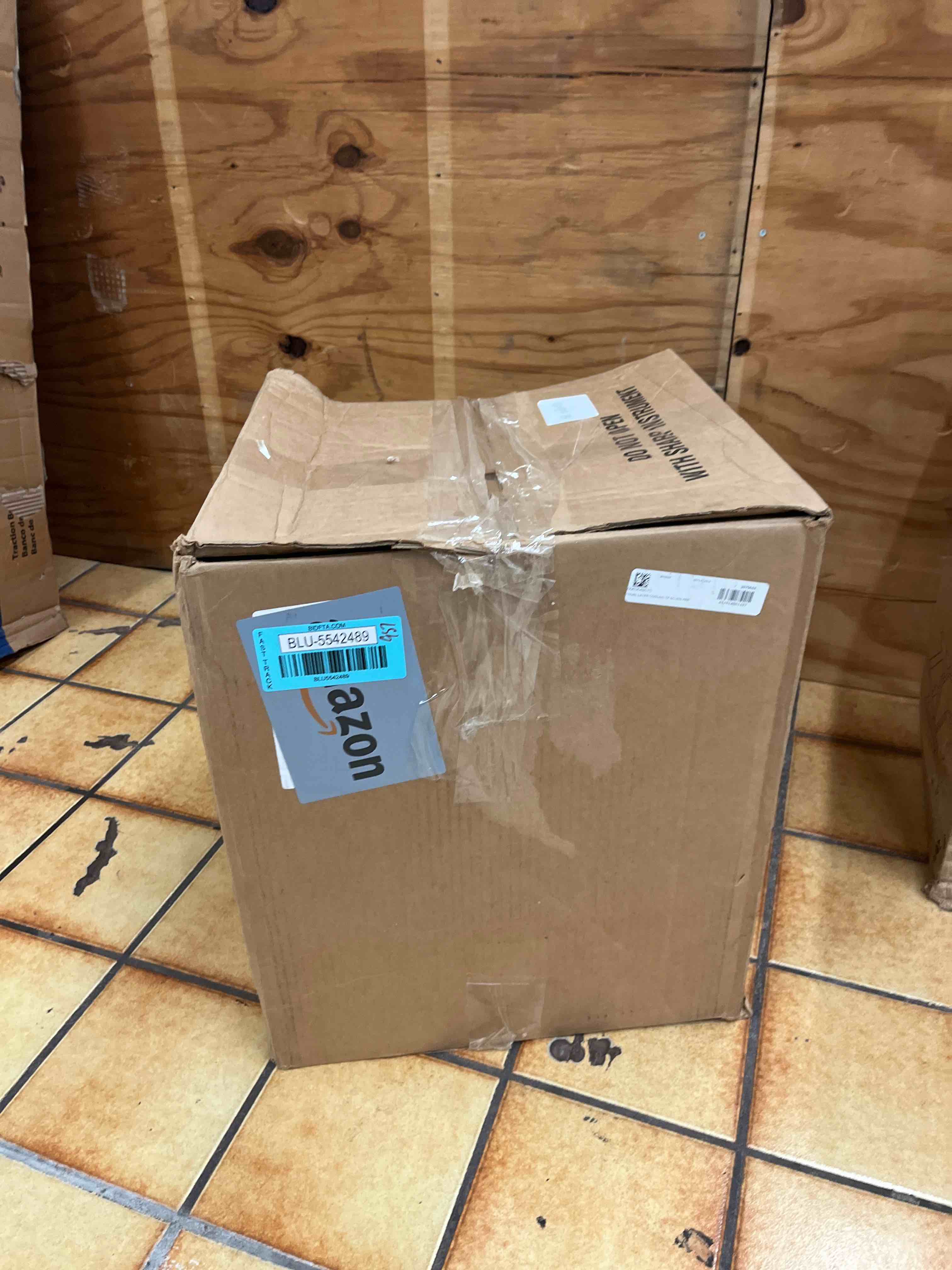 https://s3.amazonaws.com/lotting-images-prod/phillipi/BLU5542489_1729078314723.jpeg