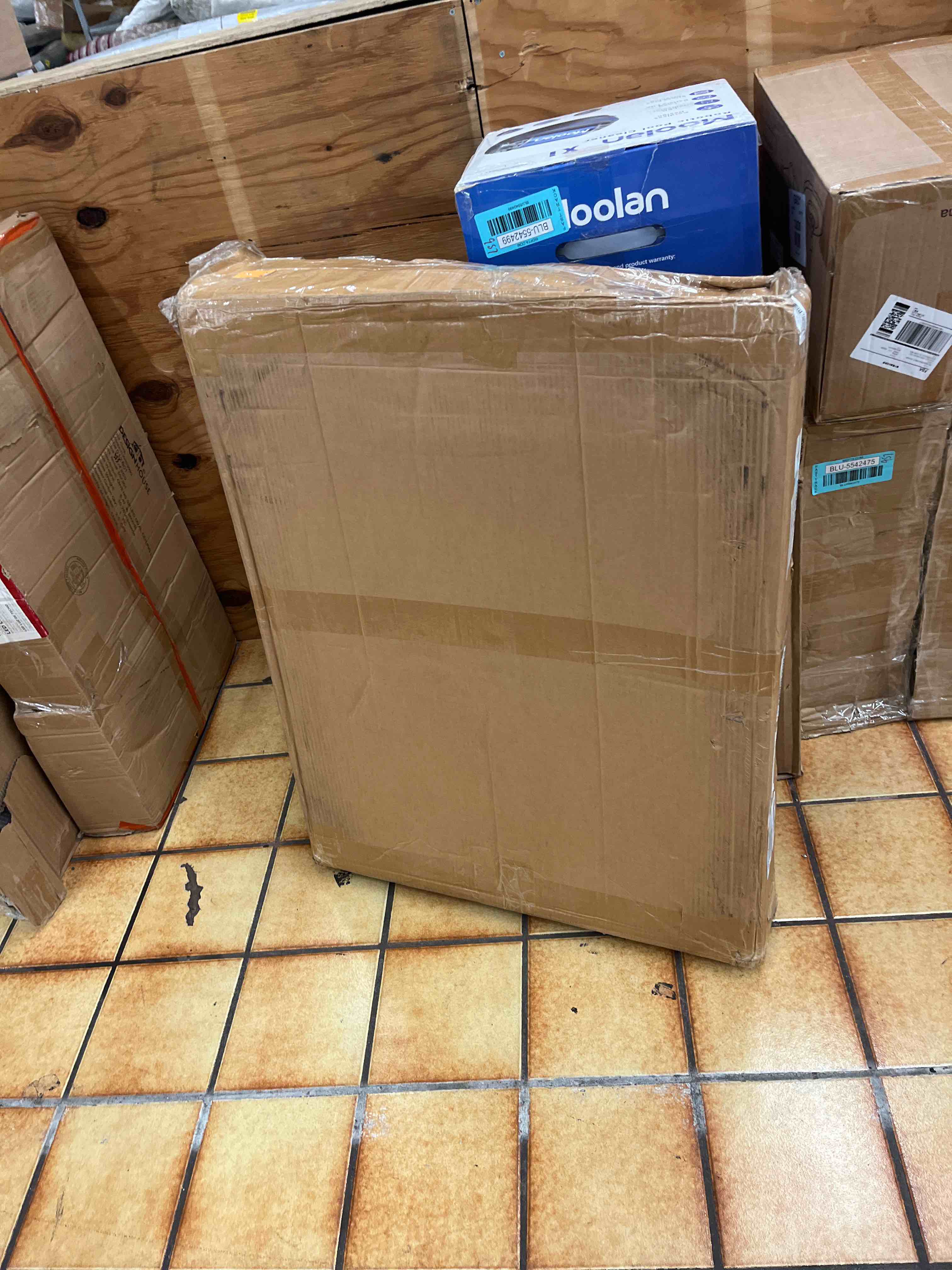 https://s3.amazonaws.com/lotting-images-prod/phillipi/BLU5542497_1729079342213.jpeg