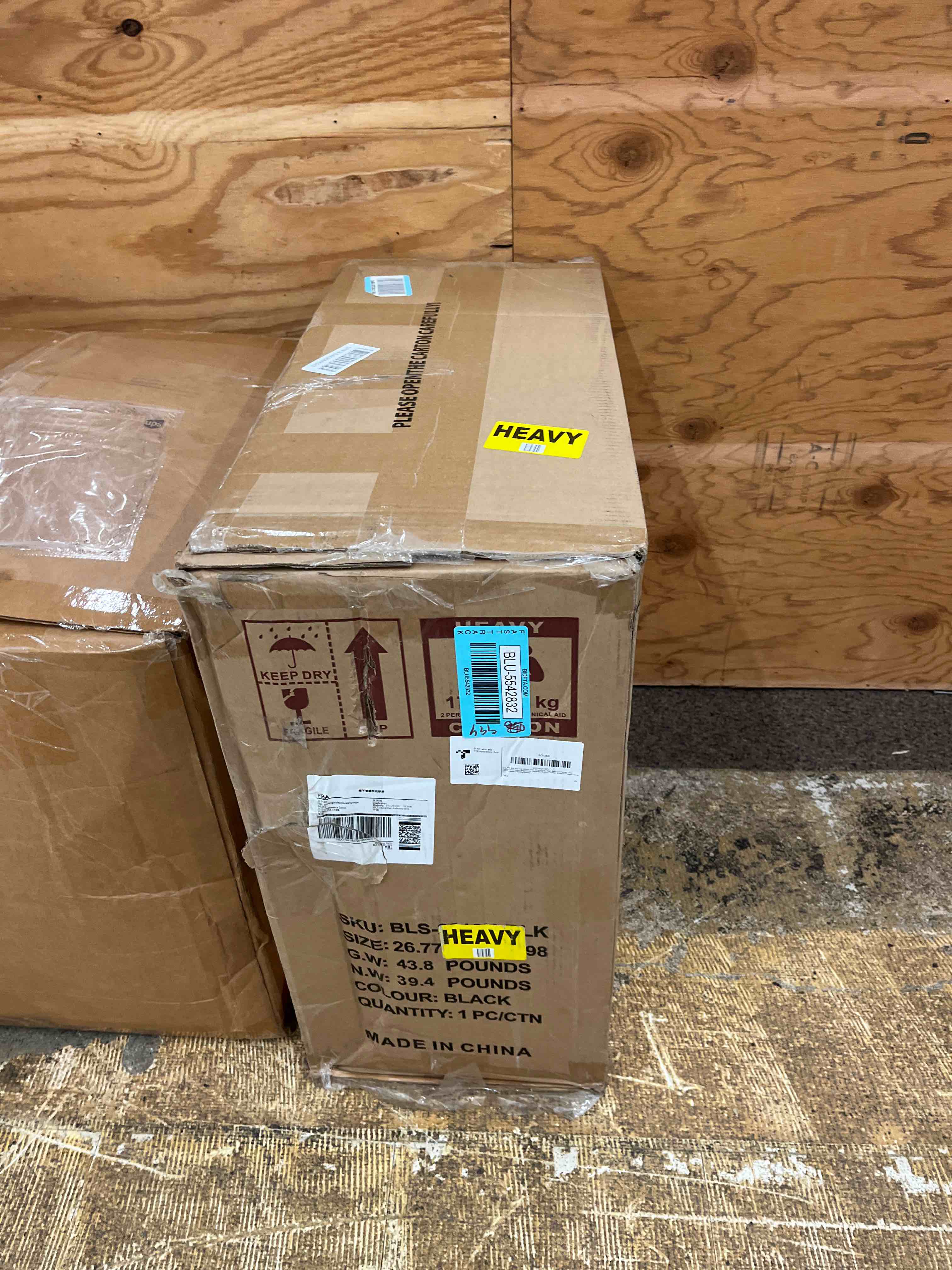 https://s3.amazonaws.com/lotting-images-prod/phillipi/BLU5542832_1729571044322.jpeg