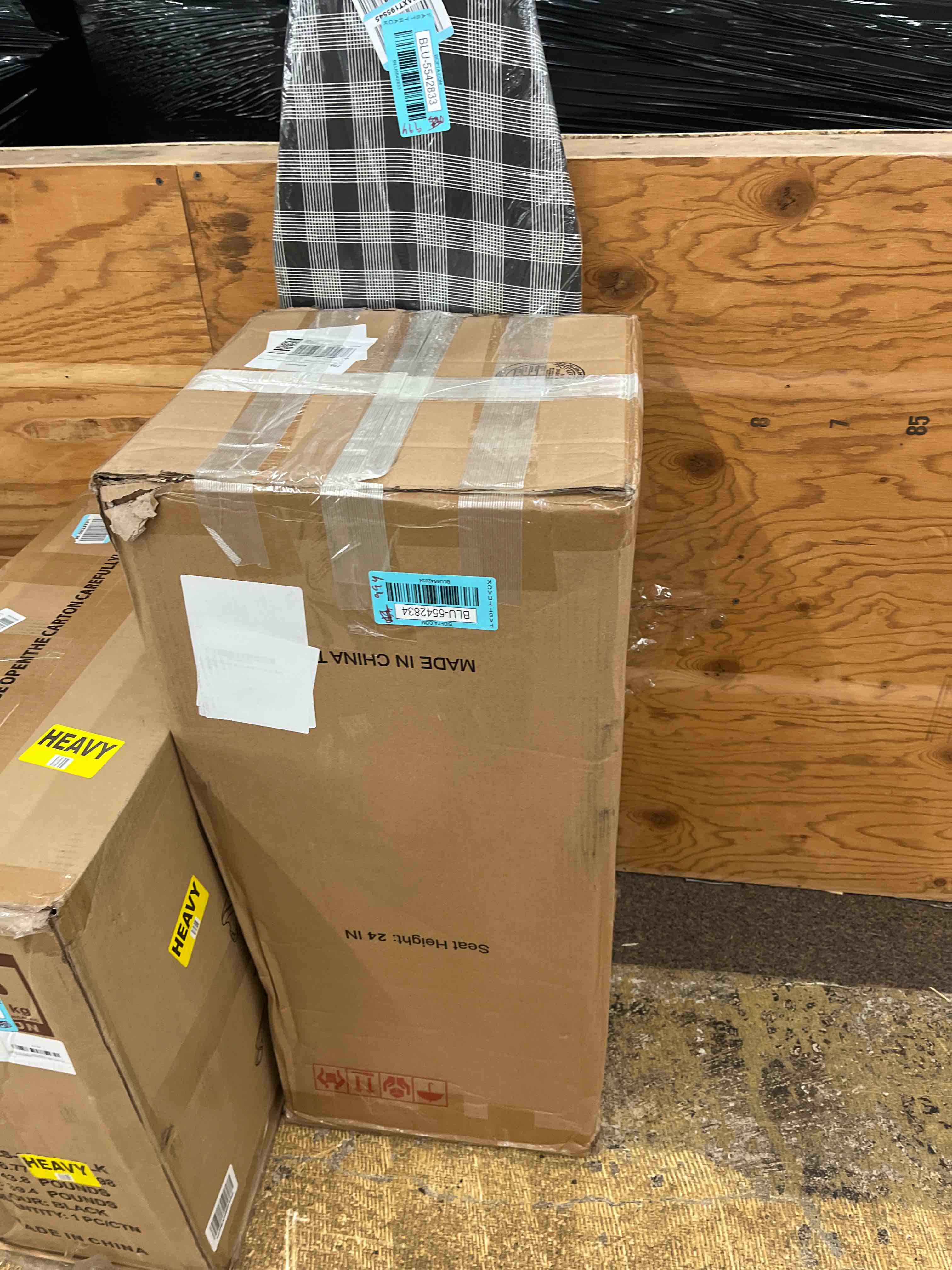 https://s3.amazonaws.com/lotting-images-prod/phillipi/BLU5542834_1729571208157.jpeg