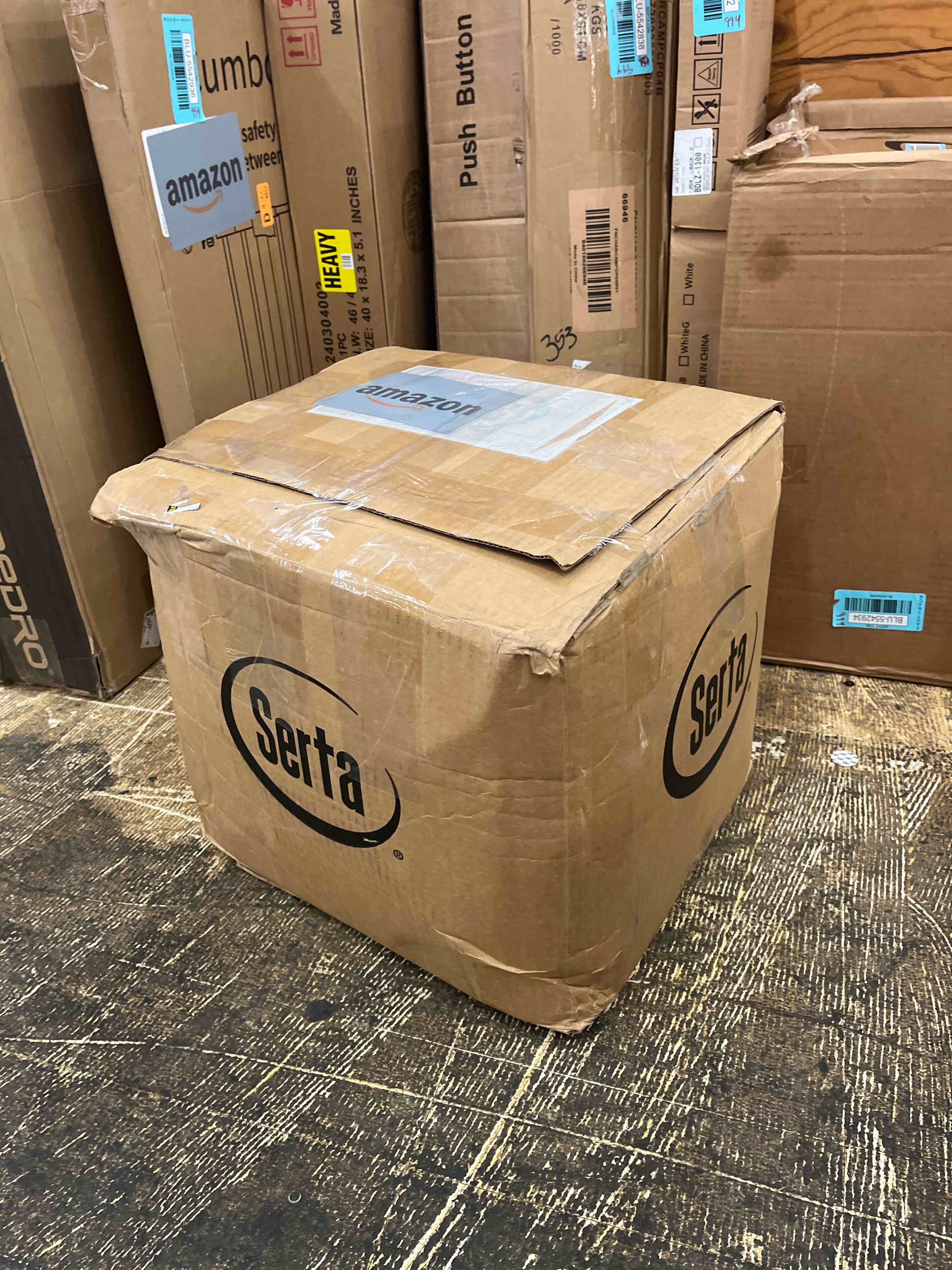 https://s3.amazonaws.com/lotting-images-prod/phillipi/BLU5542922_1729572972735.jpeg