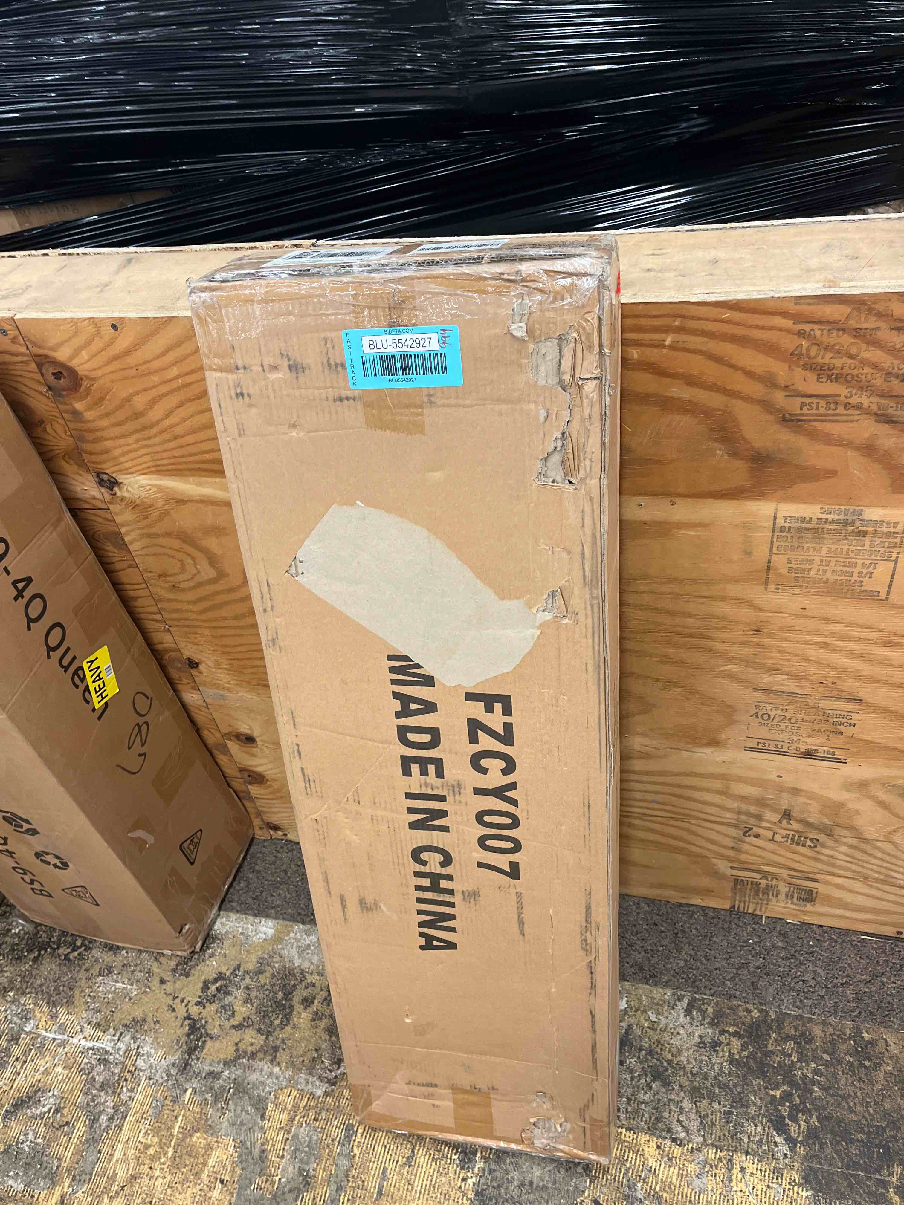 https://s3.amazonaws.com/lotting-images-prod/phillipi/BLU5542927_1729573444736.jpeg