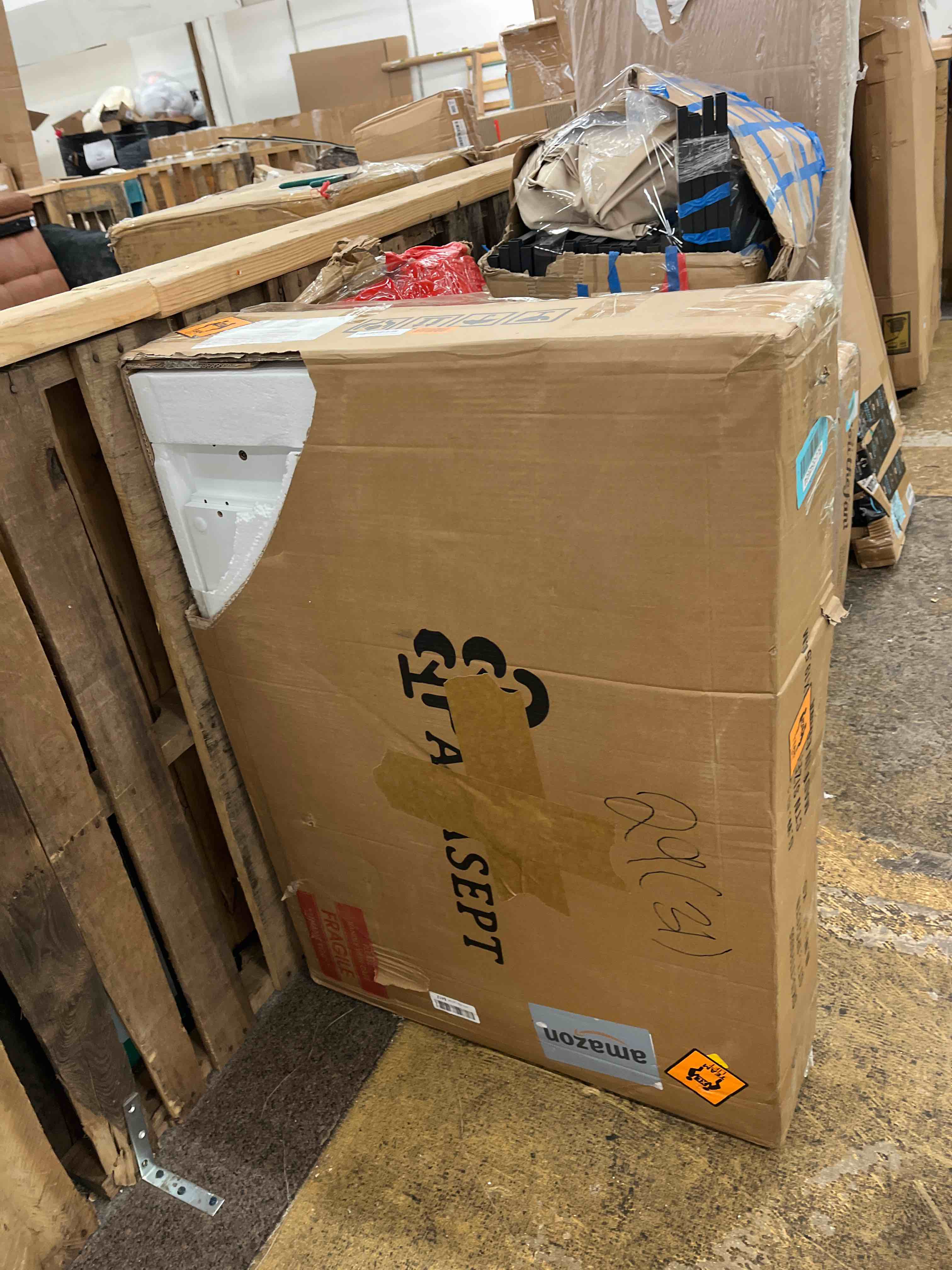 https://s3.amazonaws.com/lotting-images-prod/phillipi/BLU5545934_1728648921050.jpeg