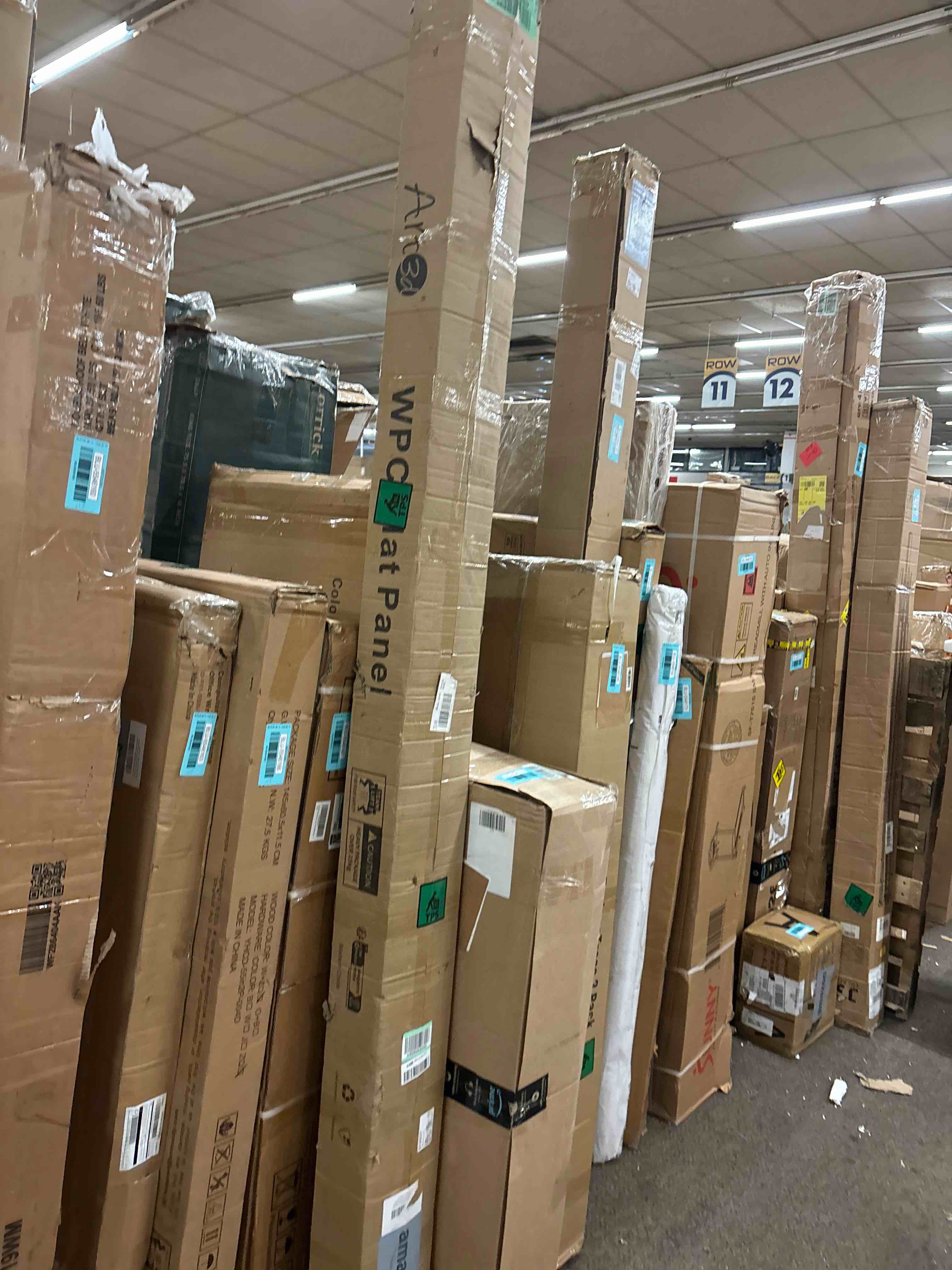 https://s3.amazonaws.com/lotting-images-prod/phillipi/BLU5546143_1705609582011.jpeg