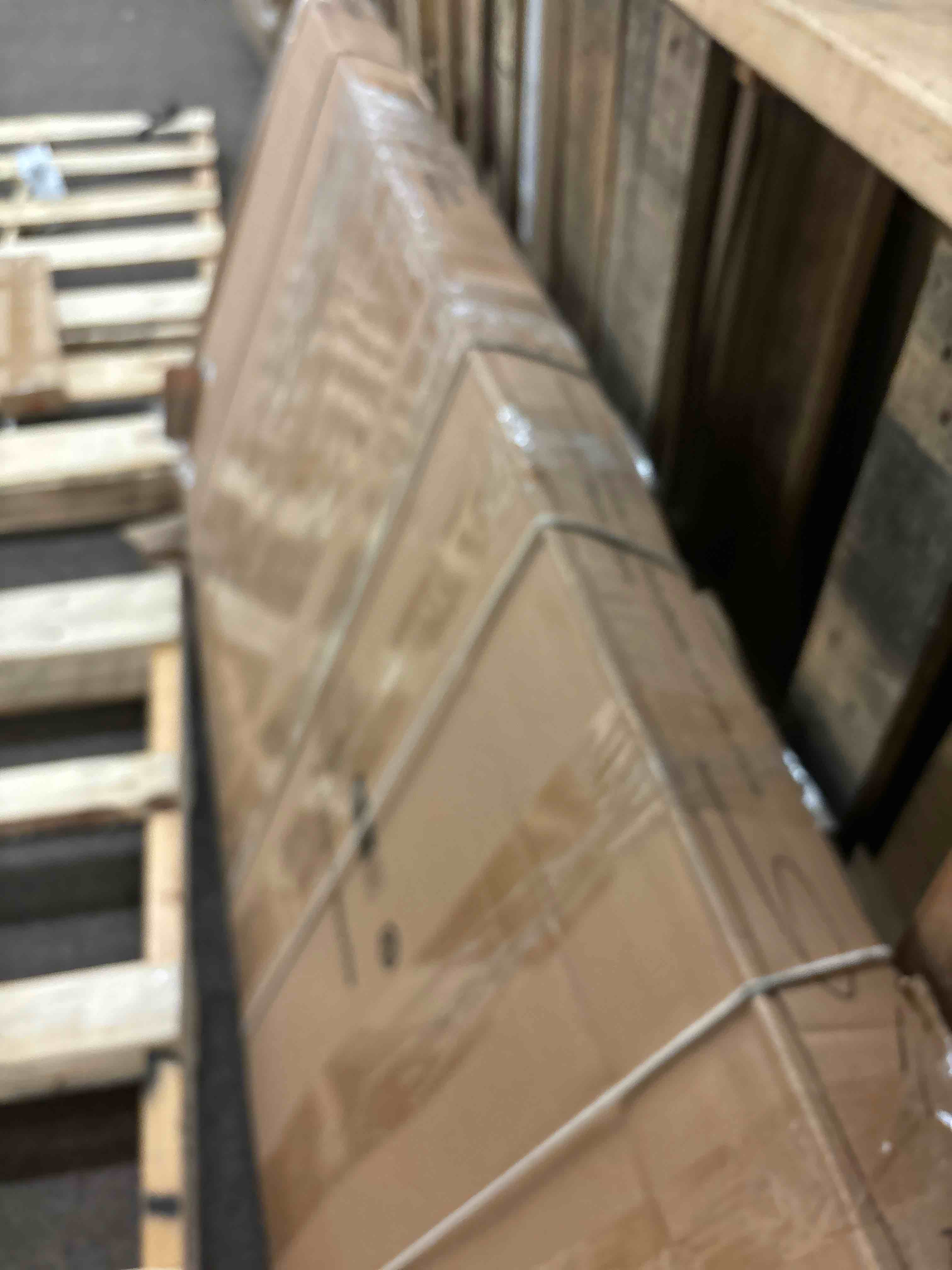 https://s3.amazonaws.com/lotting-images-prod/phillipi/BLU5546234_1705694314012.jpeg
