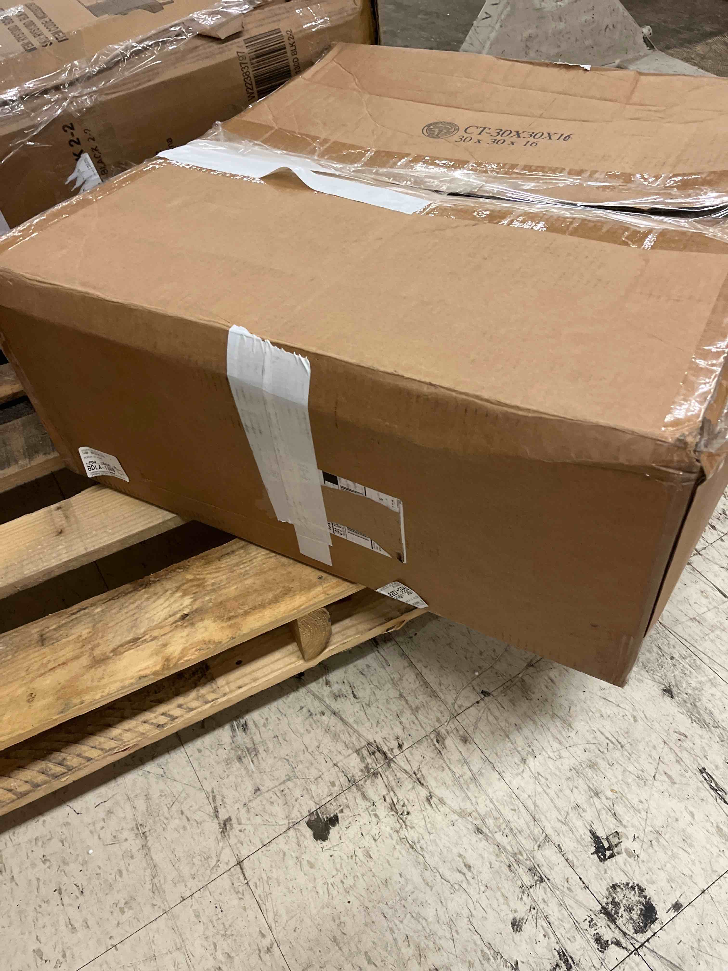 https://s3.amazonaws.com/lotting-images-prod/phillipi/BLU5547631_1709070851760.jpeg
