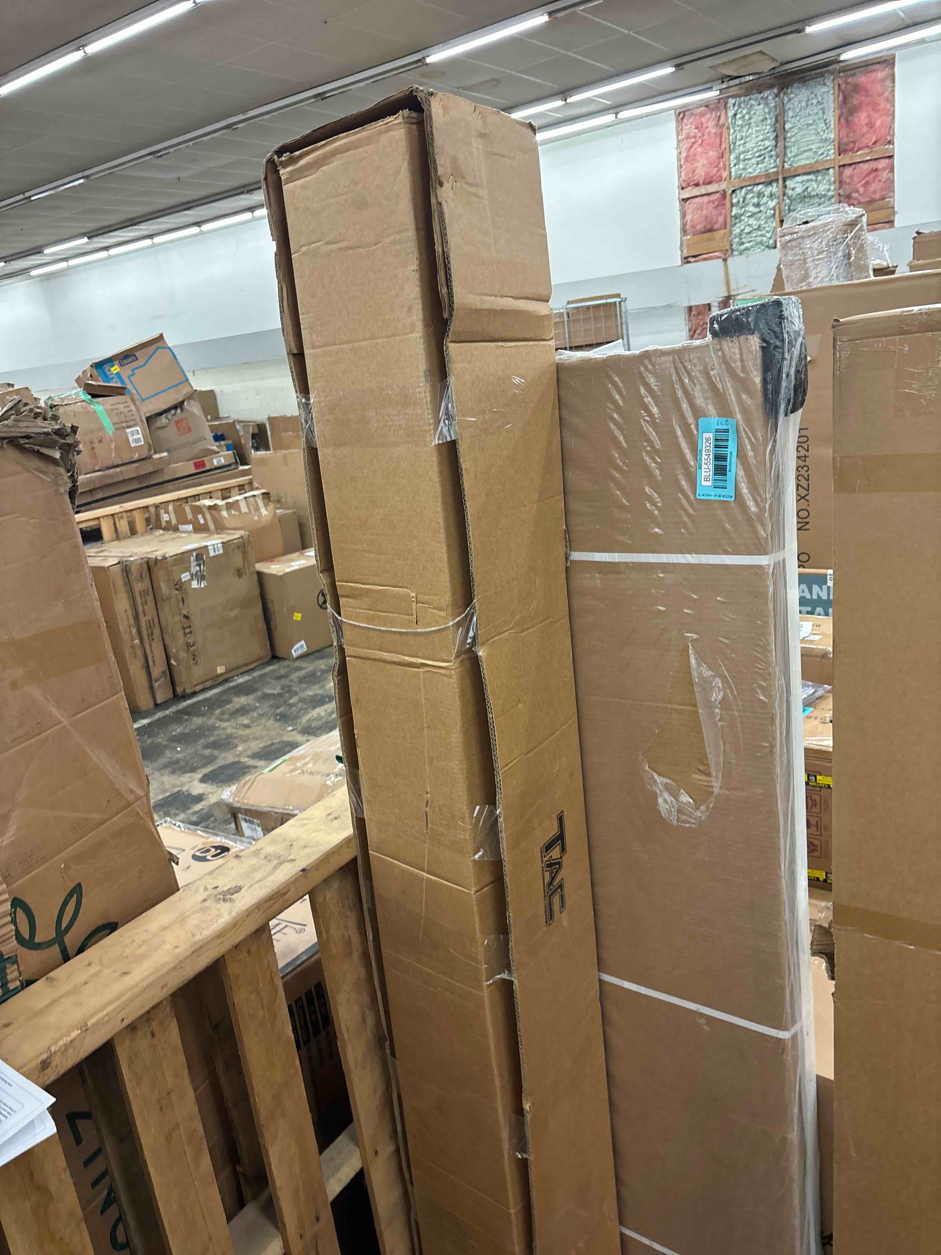 https://s3.amazonaws.com/lotting-images-prod/phillipi/BLU5549328_1720036612548.jpeg