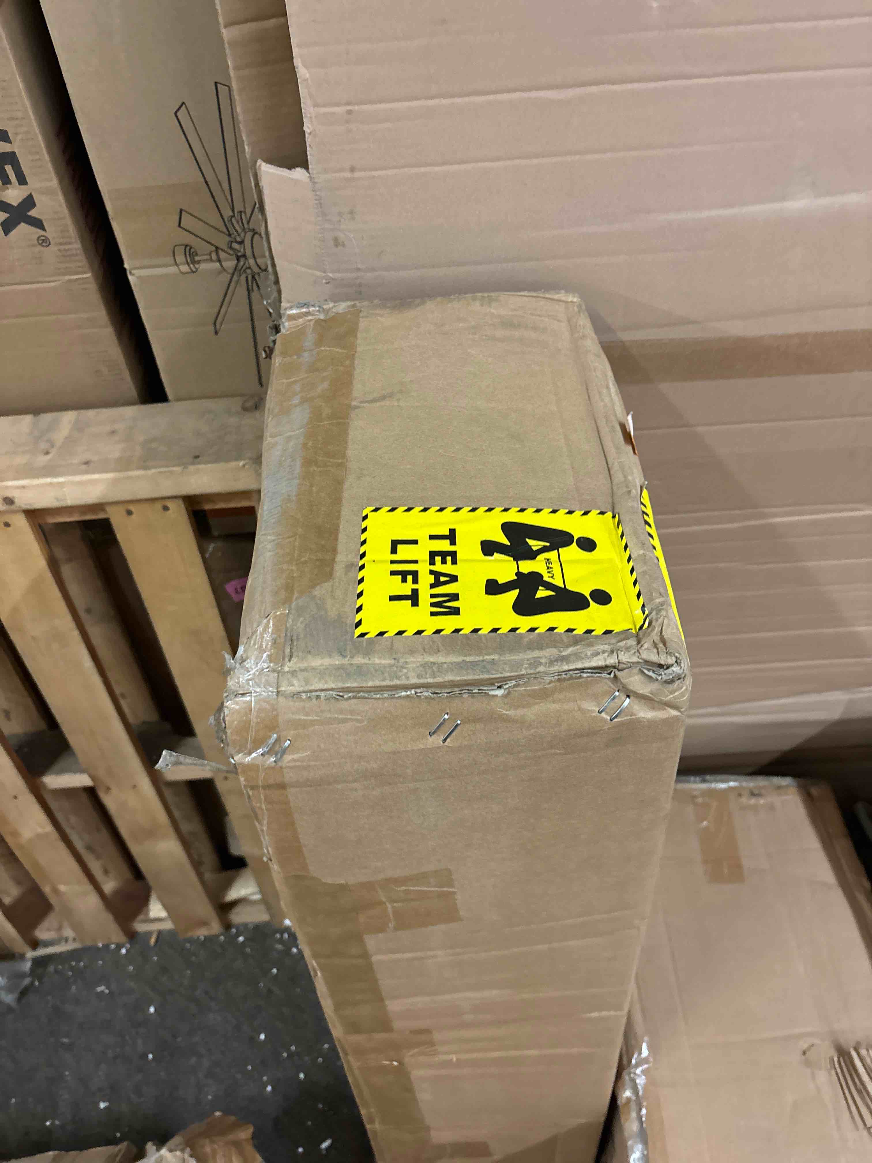 https://s3.amazonaws.com/lotting-images-prod/phillipi/BLU5549372_1720171236650.jpeg