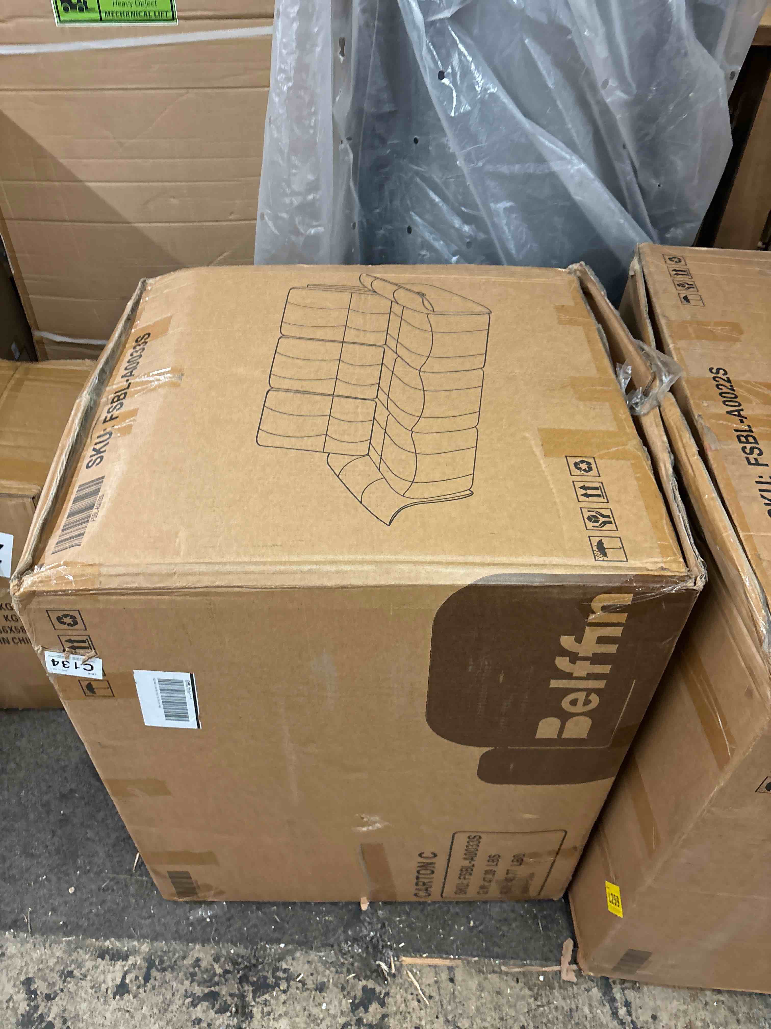 https://s3.amazonaws.com/lotting-images-prod/phillipi/BLU5549389_1720174887743.jpeg