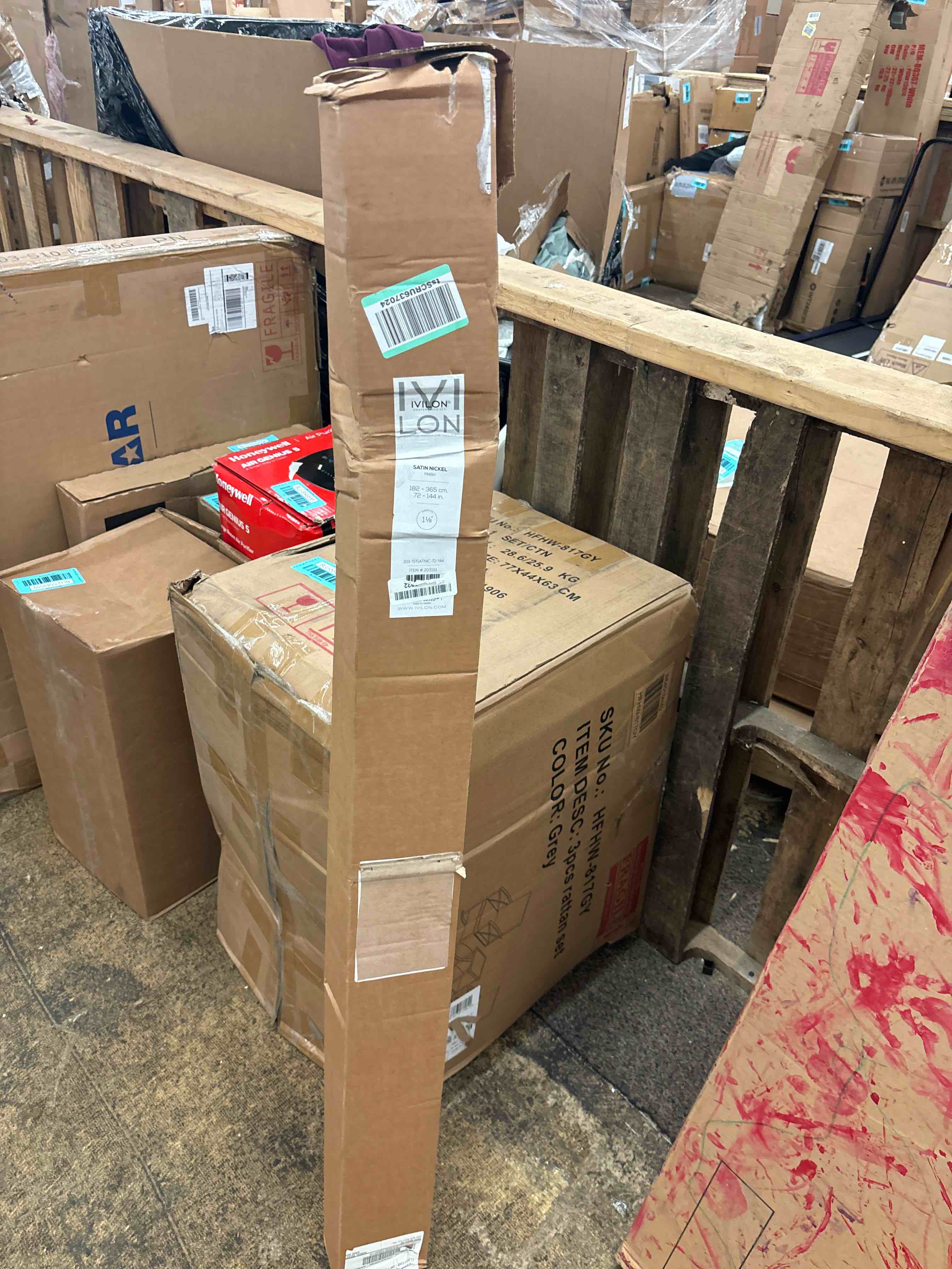 https://s3.amazonaws.com/lotting-images-prod/phillipi/BLU5549561_1720740121840.jpeg