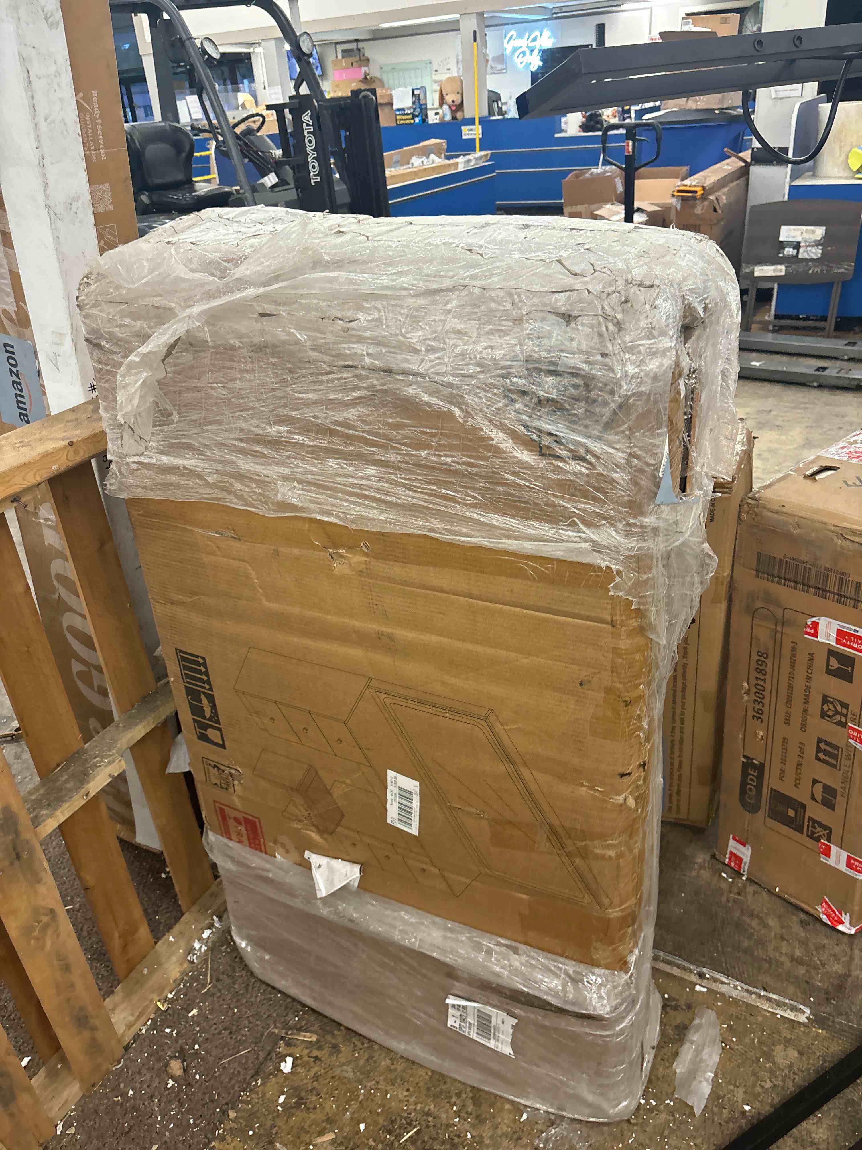 https://s3.amazonaws.com/lotting-images-prod/phillipi/BLU5549601_1720746705421.jpeg