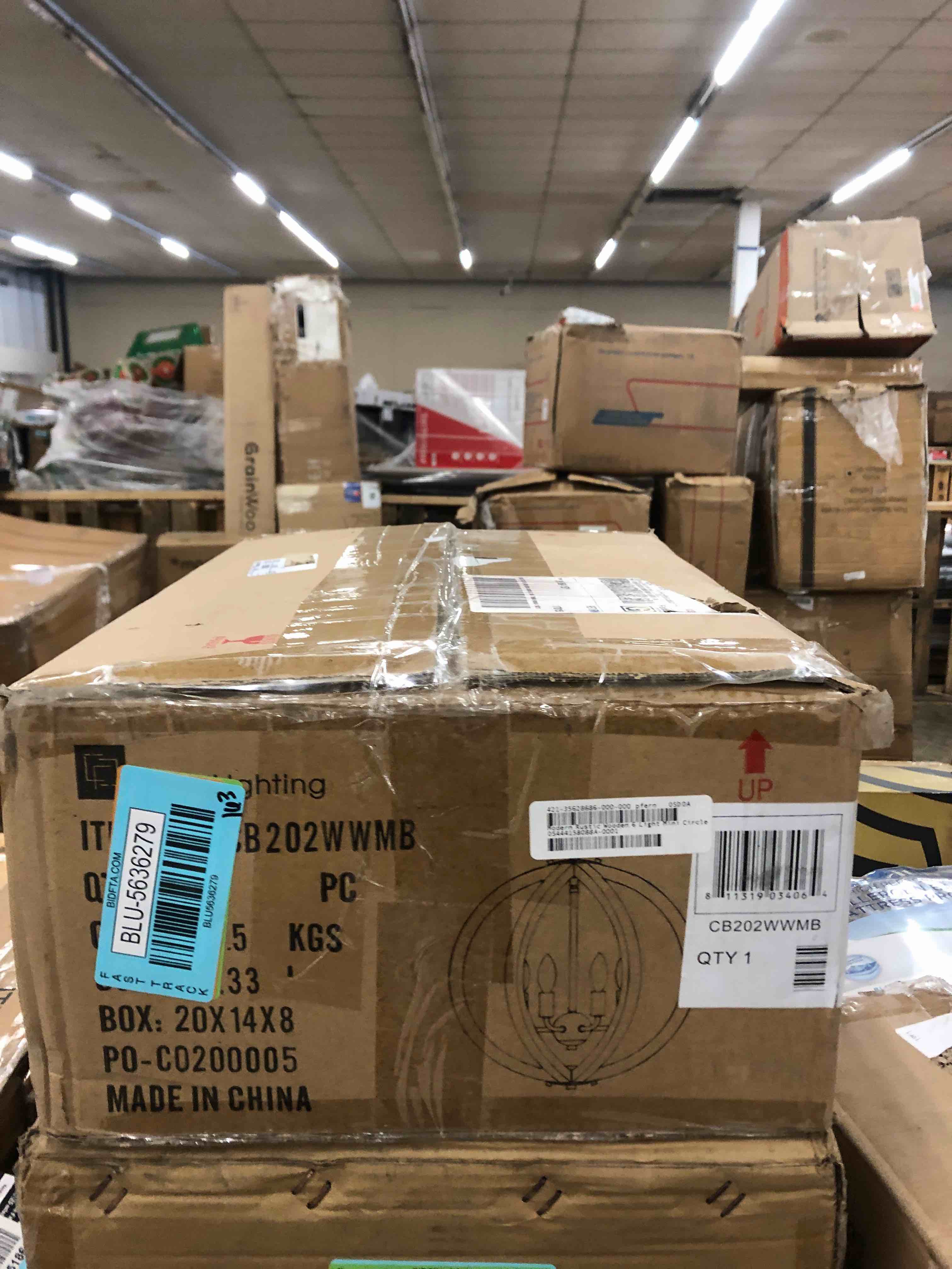 https://s3.amazonaws.com/lotting-images-prod/phillipi/BLU5636280_1738002116959.jpeg