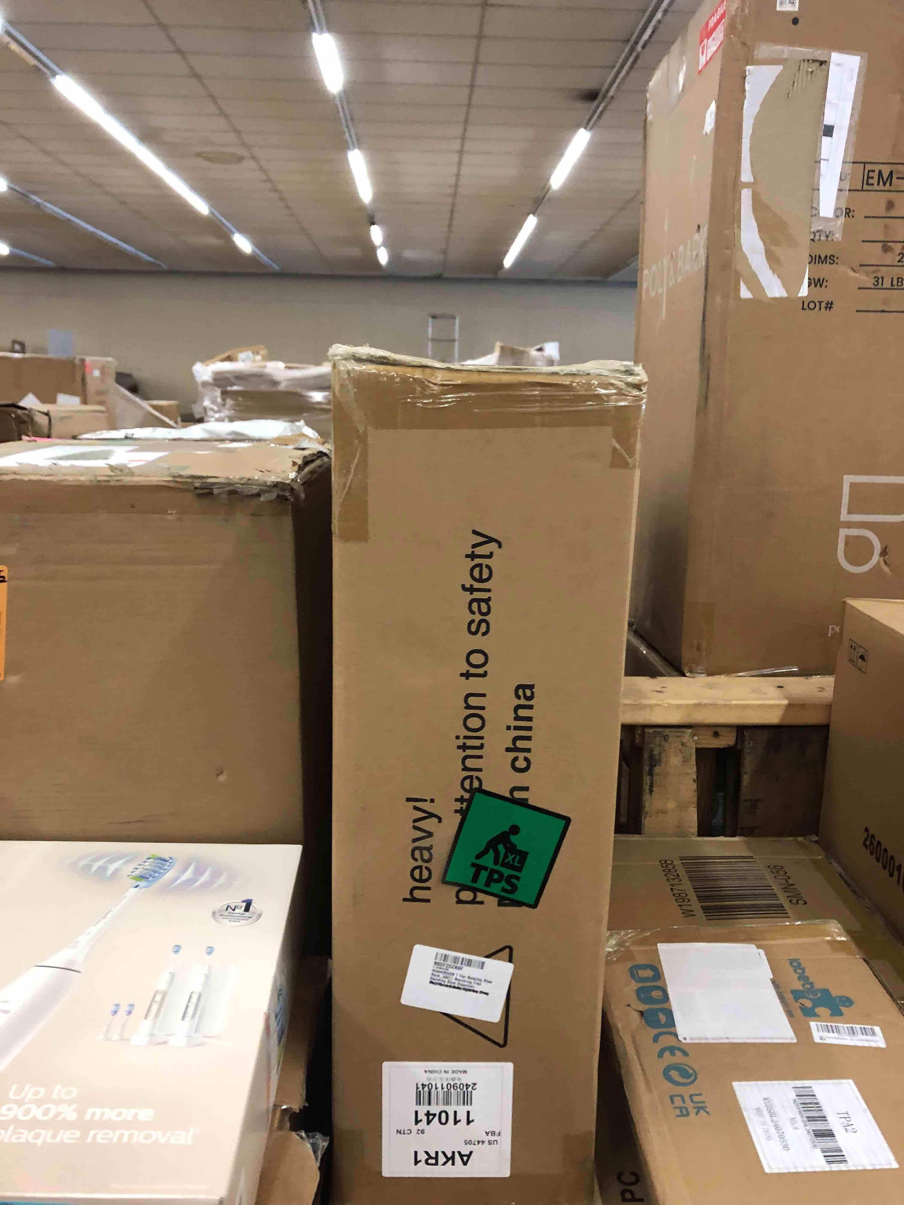 https://s3.amazonaws.com/lotting-images-prod/phillipi/BLU5636317_1738088656839.jpeg