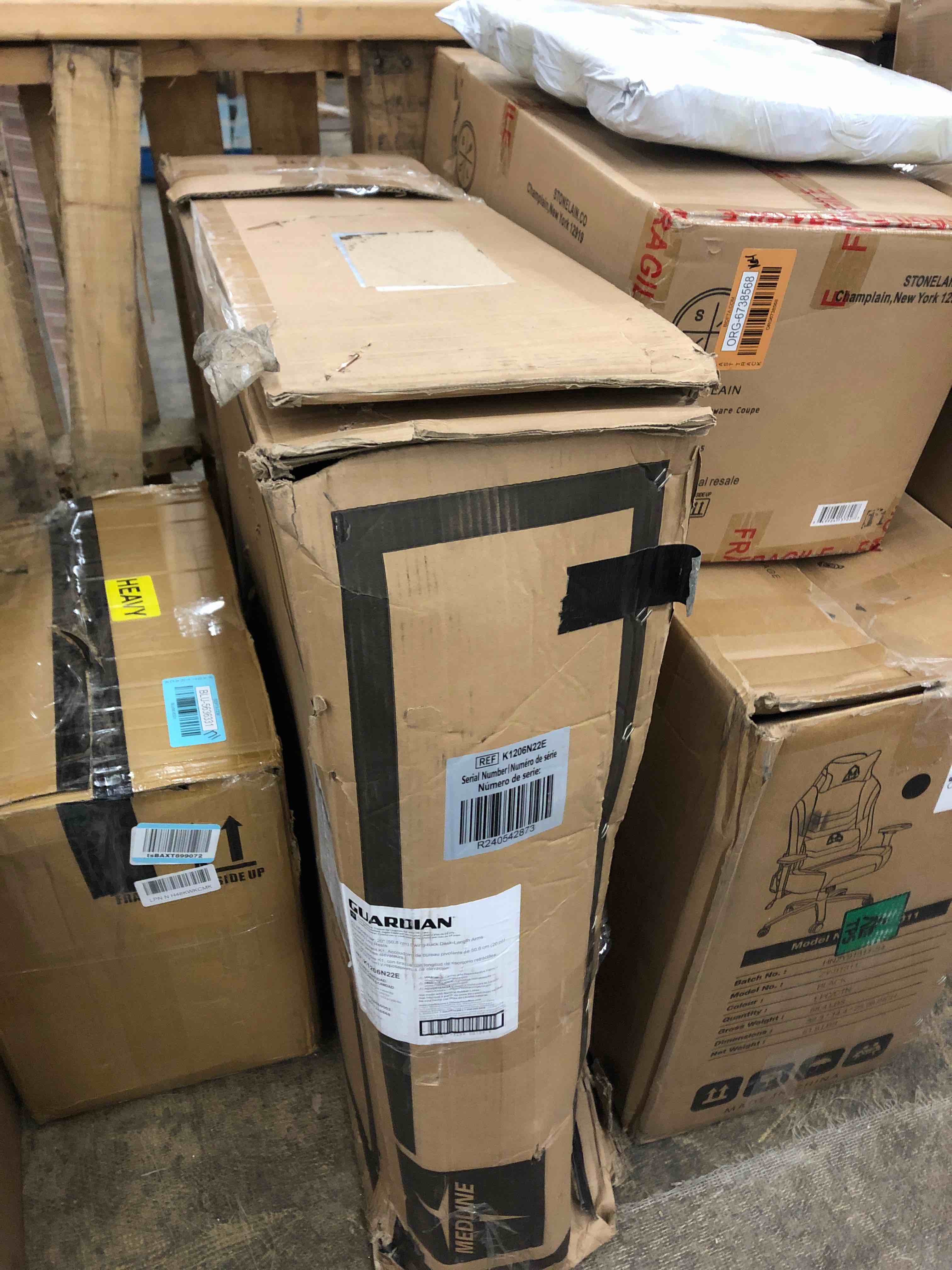 https://s3.amazonaws.com/lotting-images-prod/phillipi/BLU5636332_1738096740186.jpeg