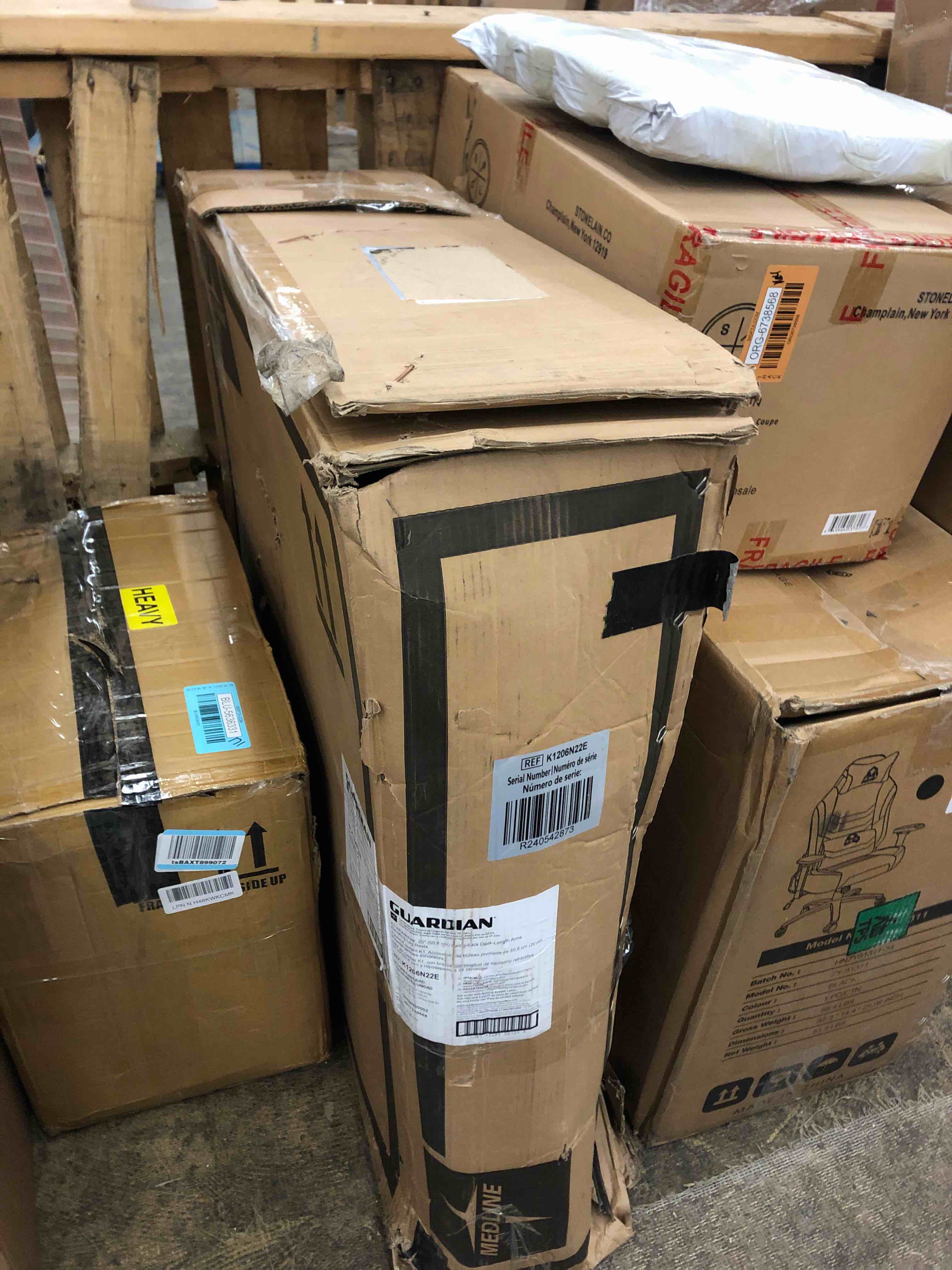 https://s3.amazonaws.com/lotting-images-prod/phillipi/BLU5636332_1738096741721.jpeg