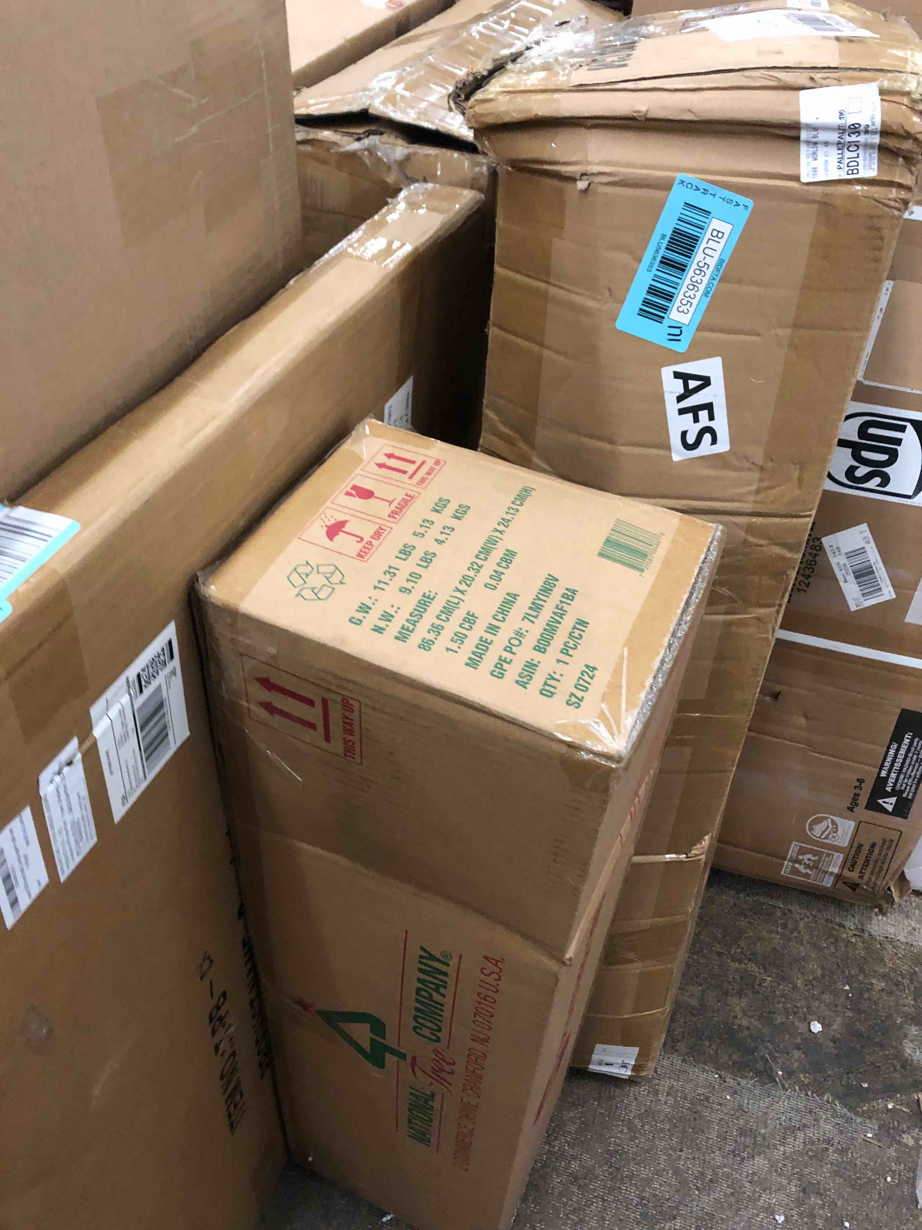 https://s3.amazonaws.com/lotting-images-prod/phillipi/BLU5636354_1738100165047.jpeg