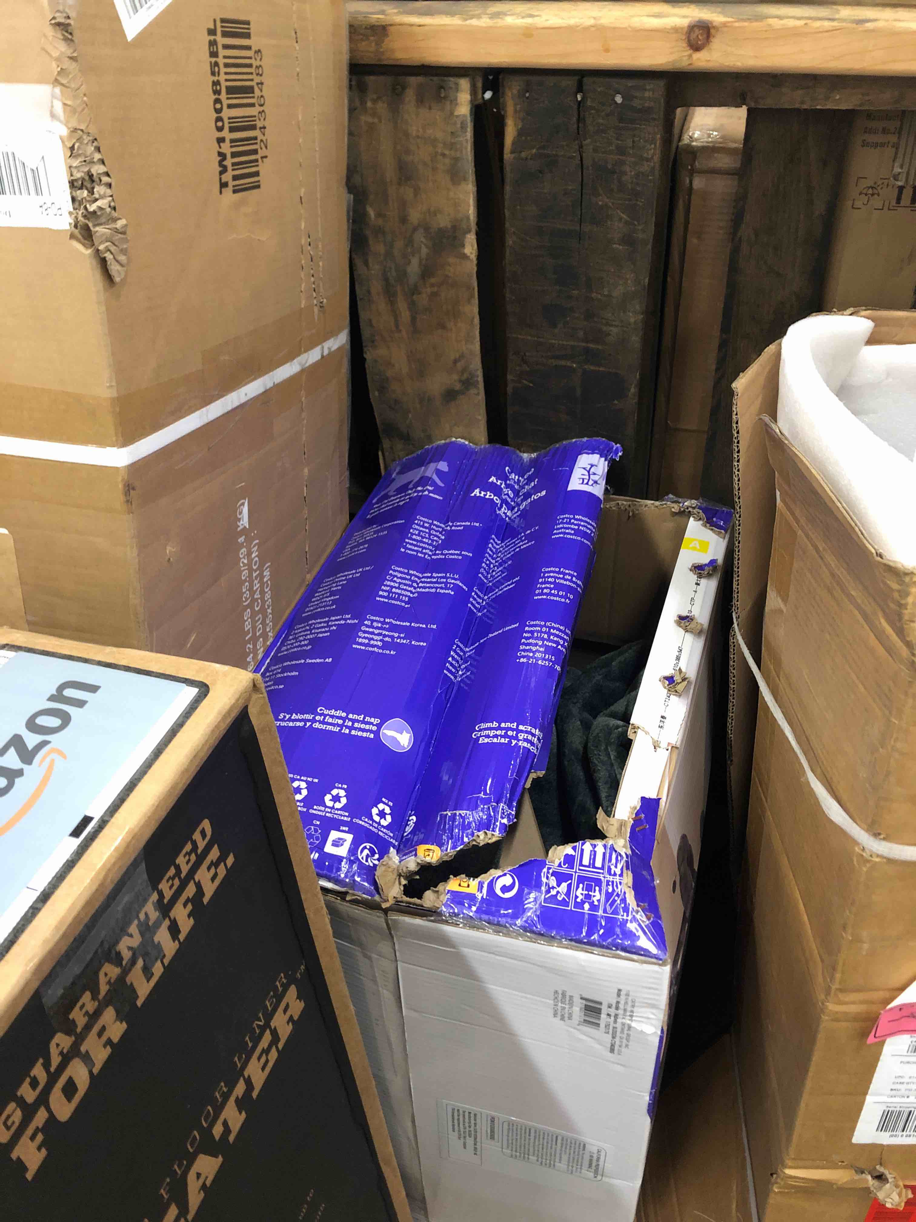 https://s3.amazonaws.com/lotting-images-prod/phillipi/BLU5636356_1738108331546.jpeg