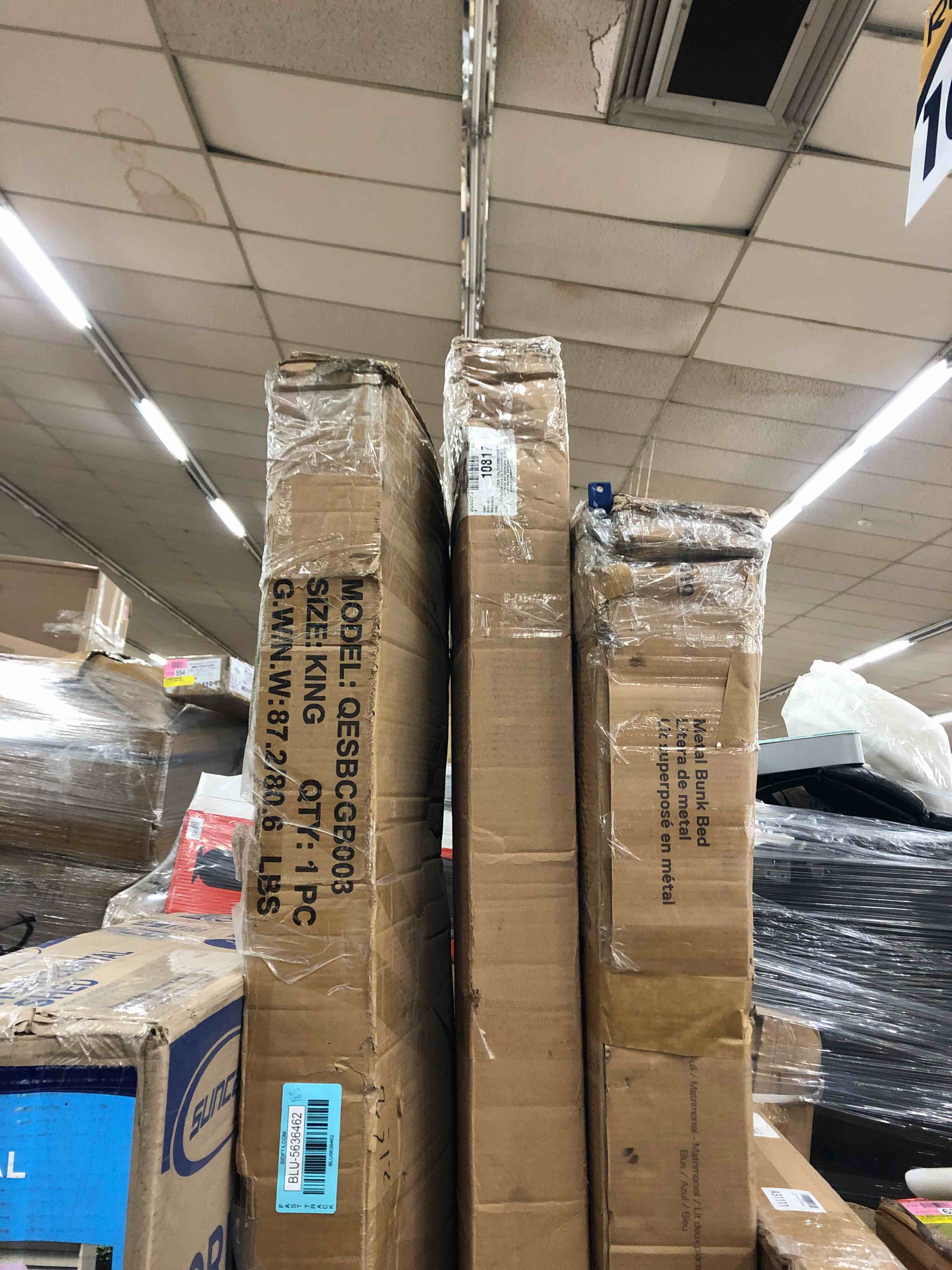 https://s3.amazonaws.com/lotting-images-prod/phillipi/BLU5636463_1738198170123.jpeg