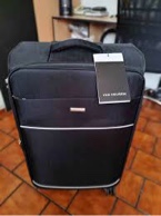 https://s3.amazonaws.com/lotting-images-prod/phillipi/BLU5636952_1740414915491.jpeg