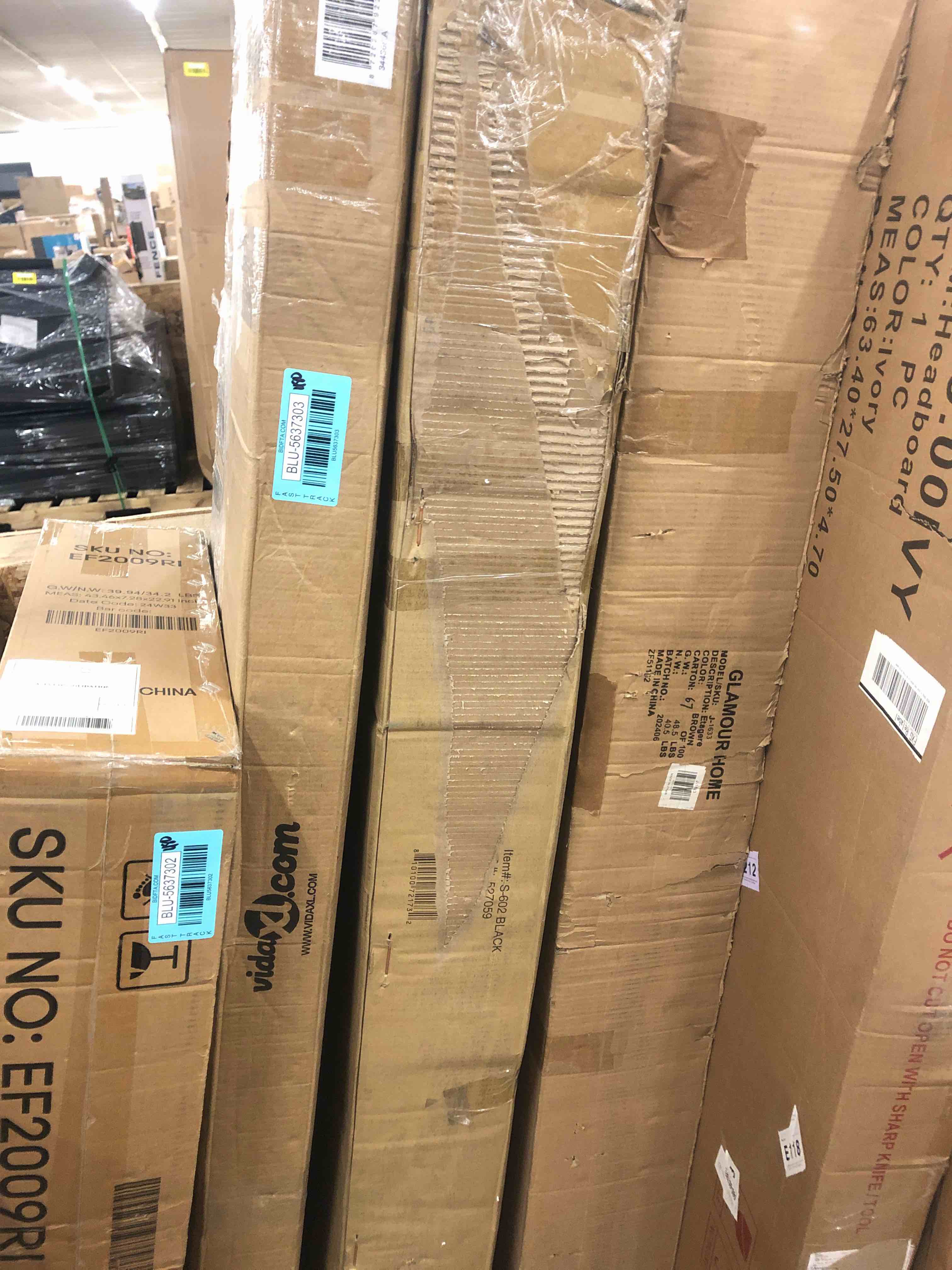 https://s3.amazonaws.com/lotting-images-prod/phillipi/BLU5637306_1743109370350.jpeg