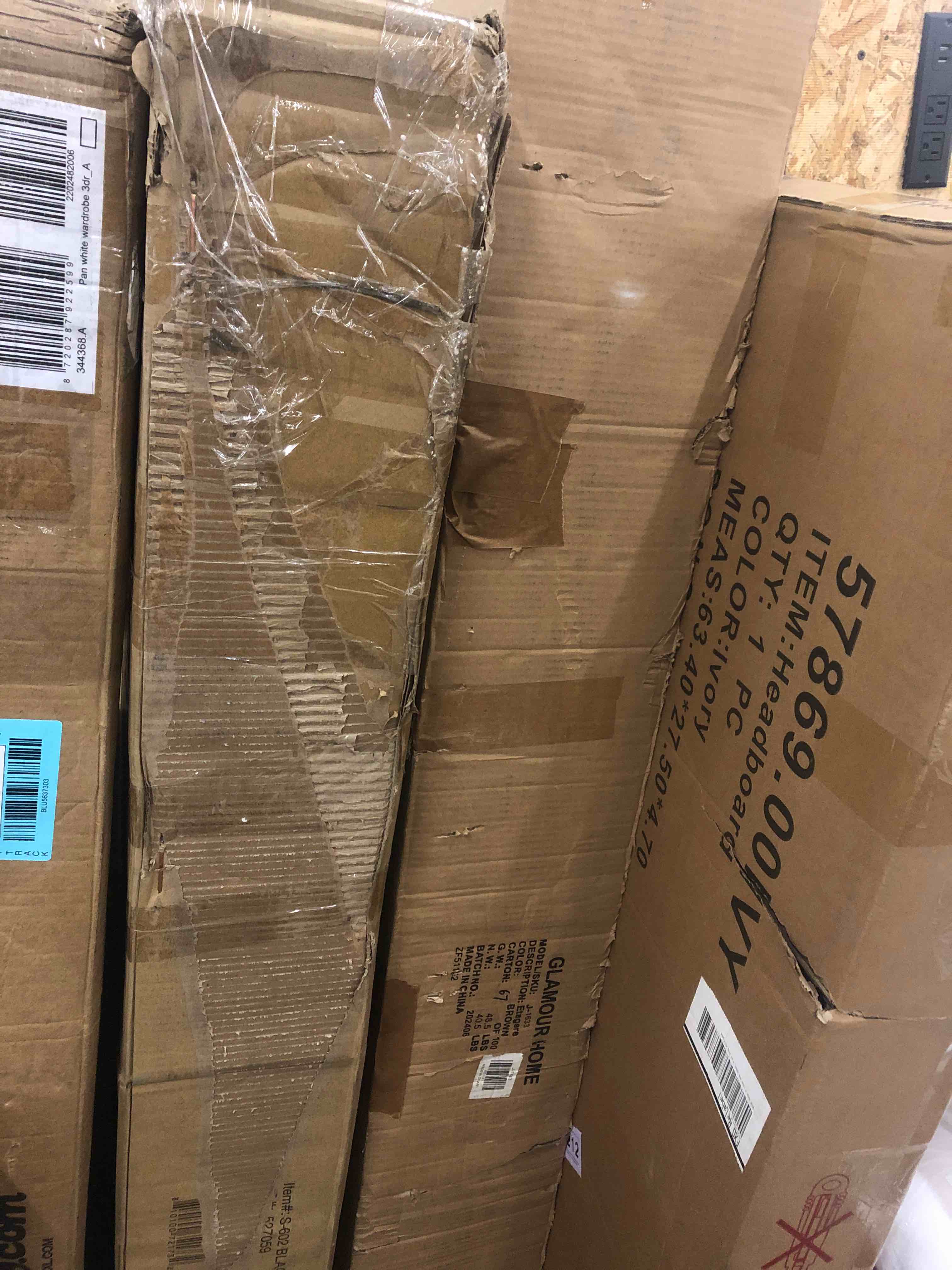 https://s3.amazonaws.com/lotting-images-prod/phillipi/BLU5637307_1743109439735.jpeg