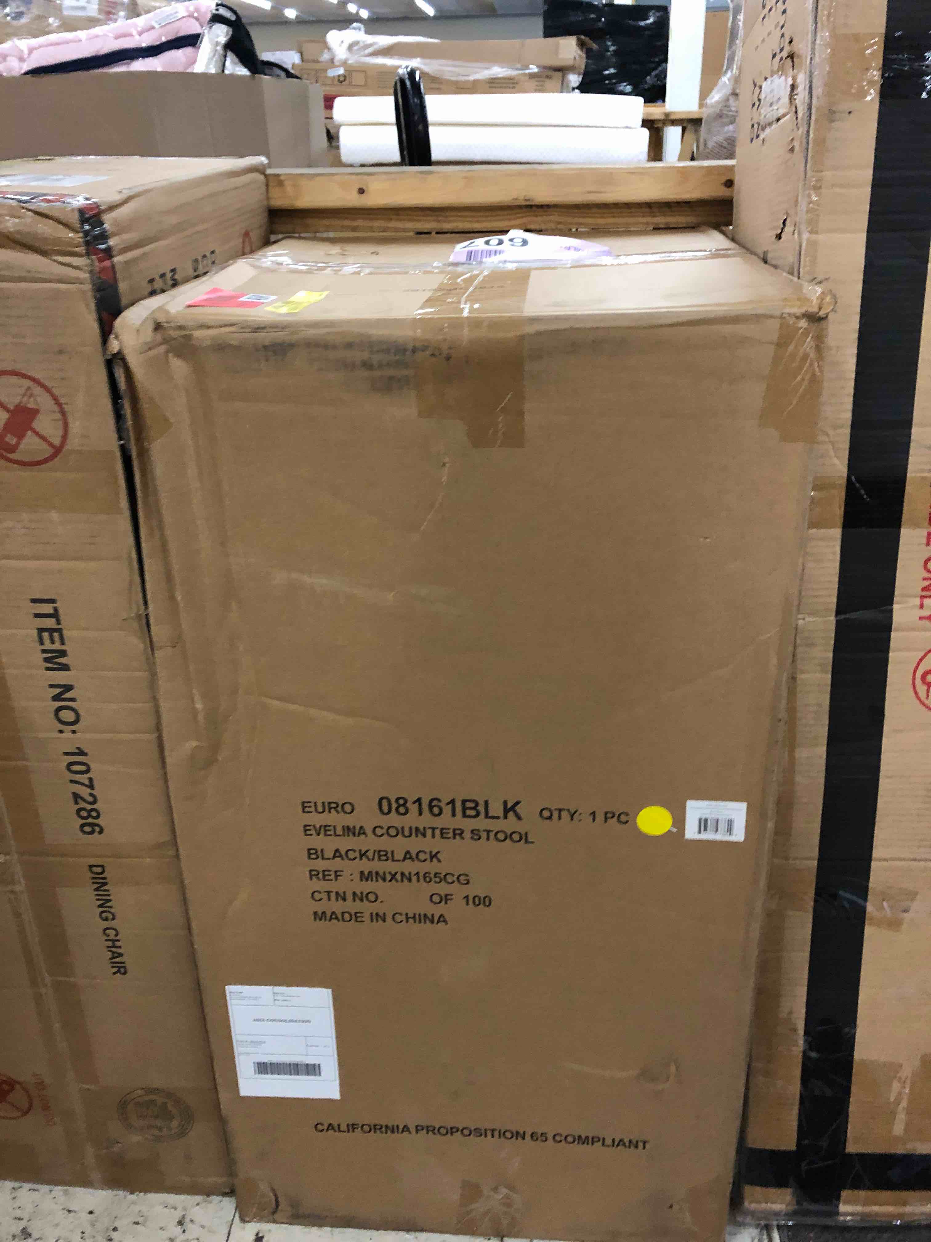 https://s3.amazonaws.com/lotting-images-prod/phillipi/BLU5637359_1743531939604.jpeg