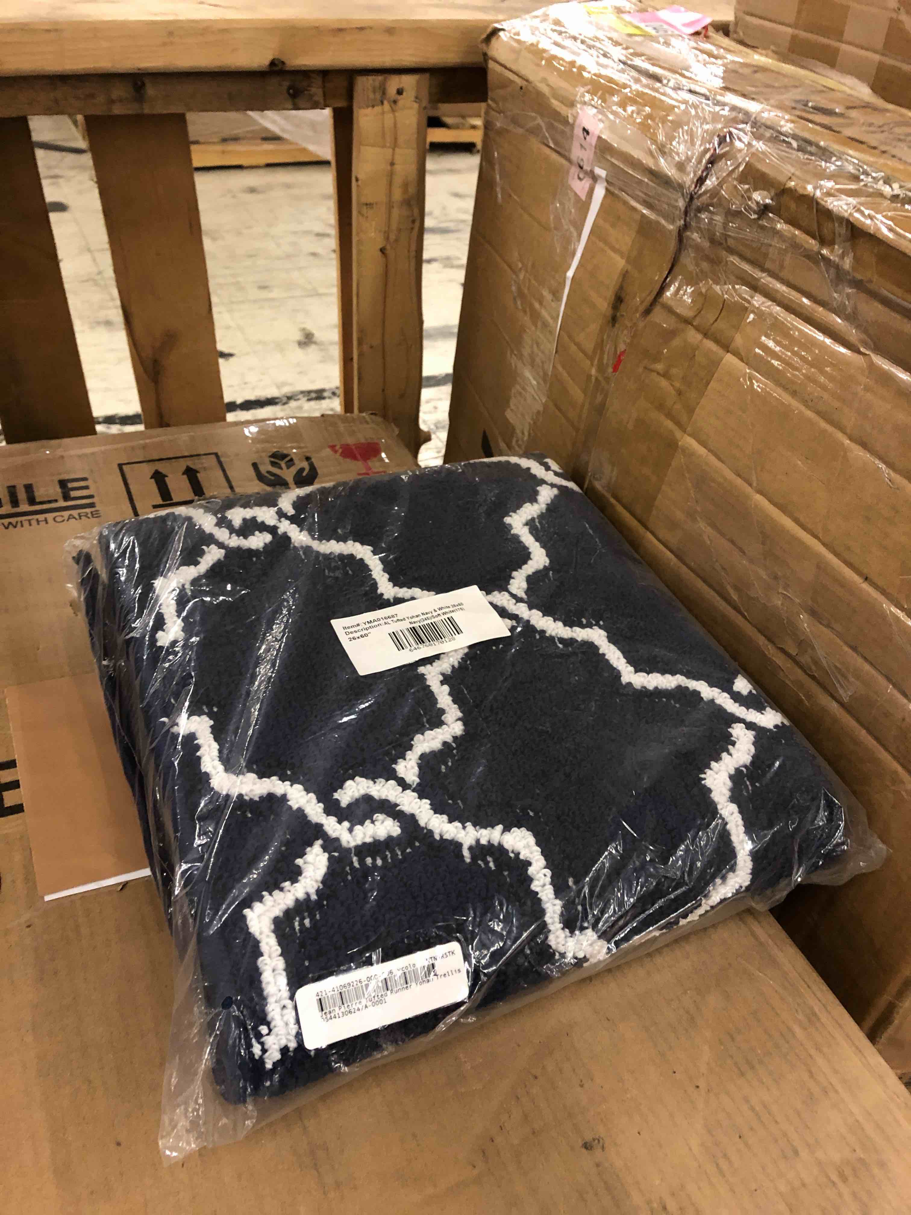 https://s3.amazonaws.com/lotting-images-prod/phillipi/BLU5637433_1743703578181.jpeg