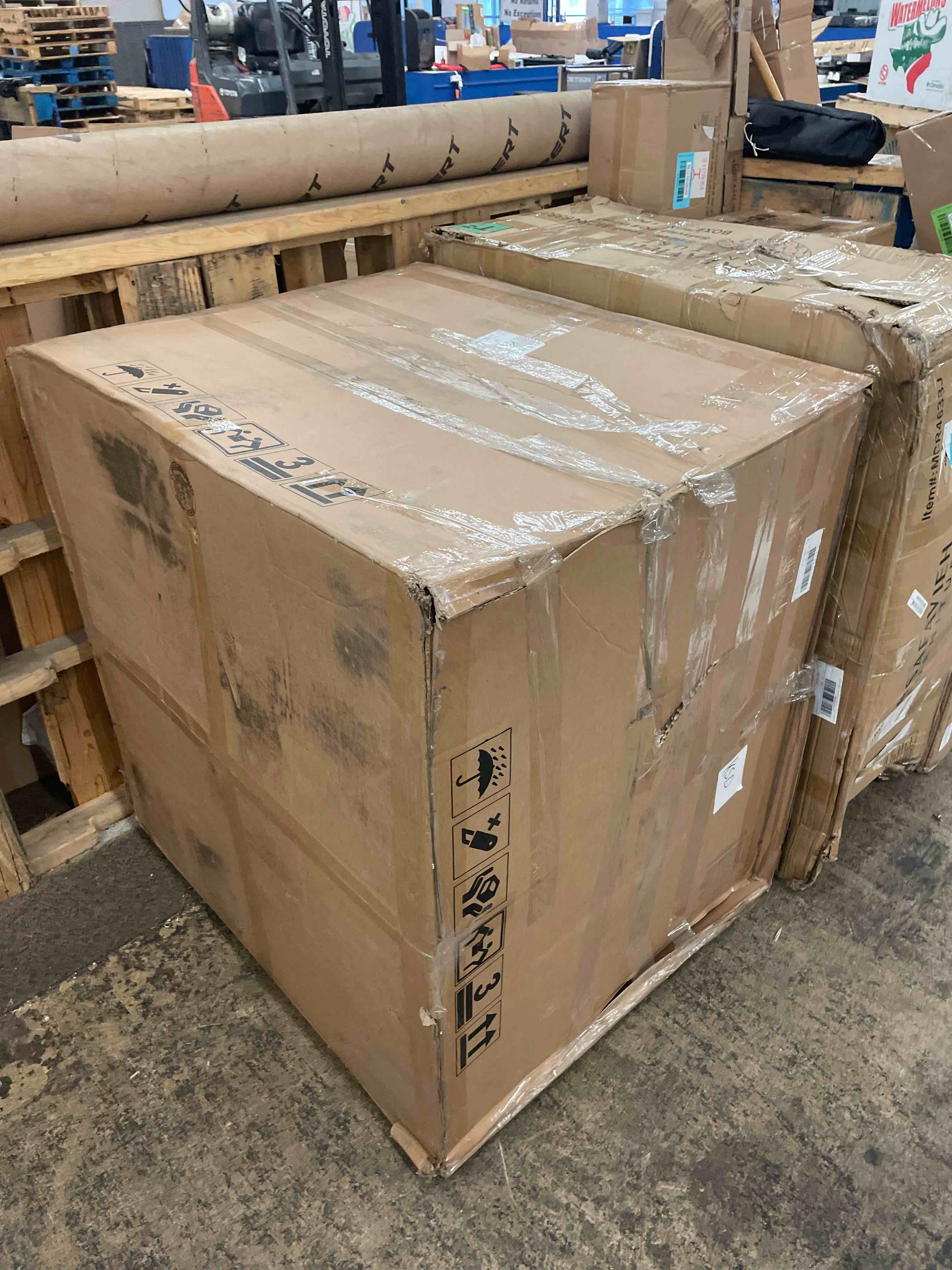 https://s3.amazonaws.com/lotting-images-prod/phillipi/BLU5638052_1735756255109.jpeg