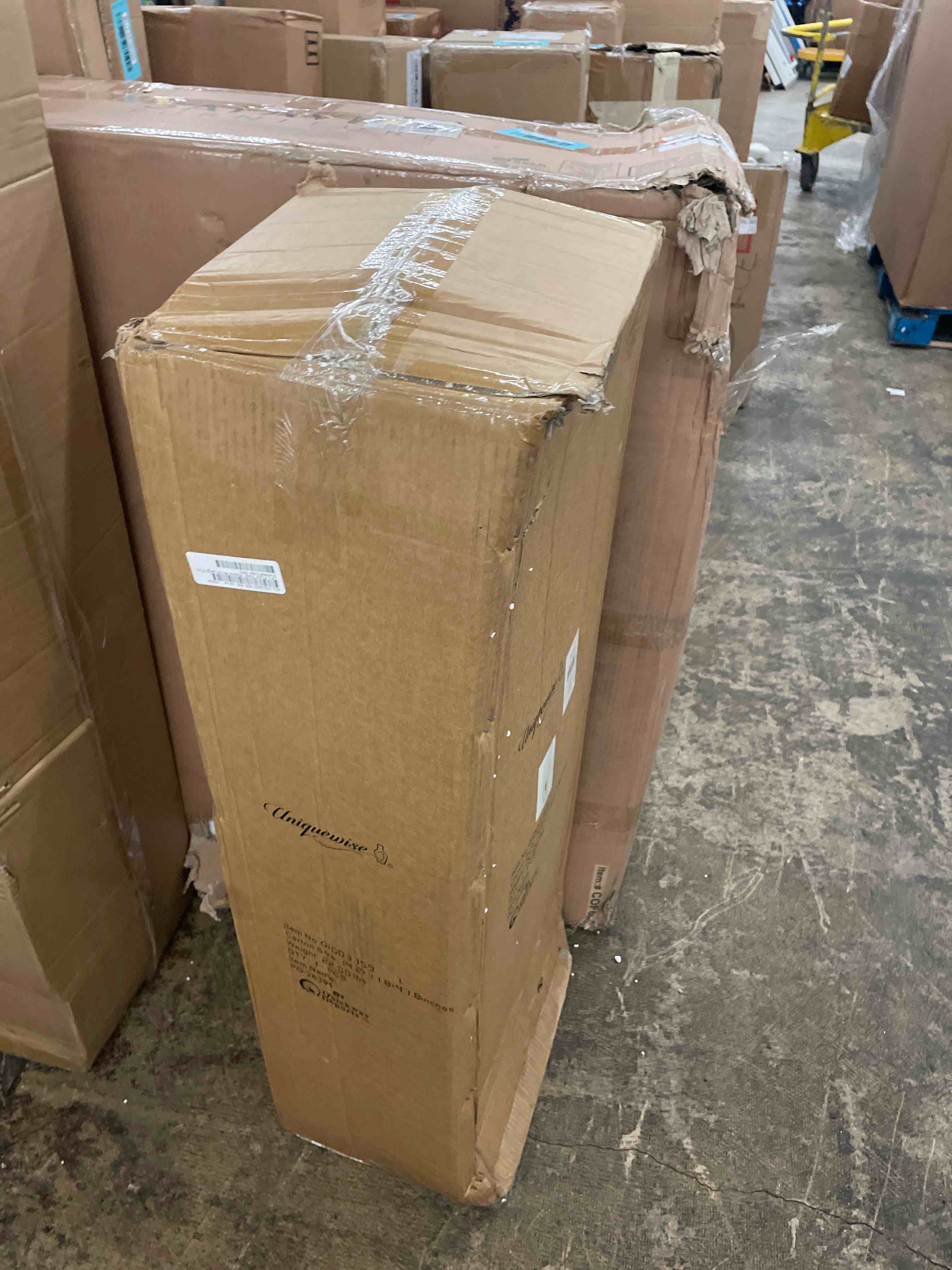 https://s3.amazonaws.com/lotting-images-prod/phillipi/BLU5638105_1735768181037.jpeg