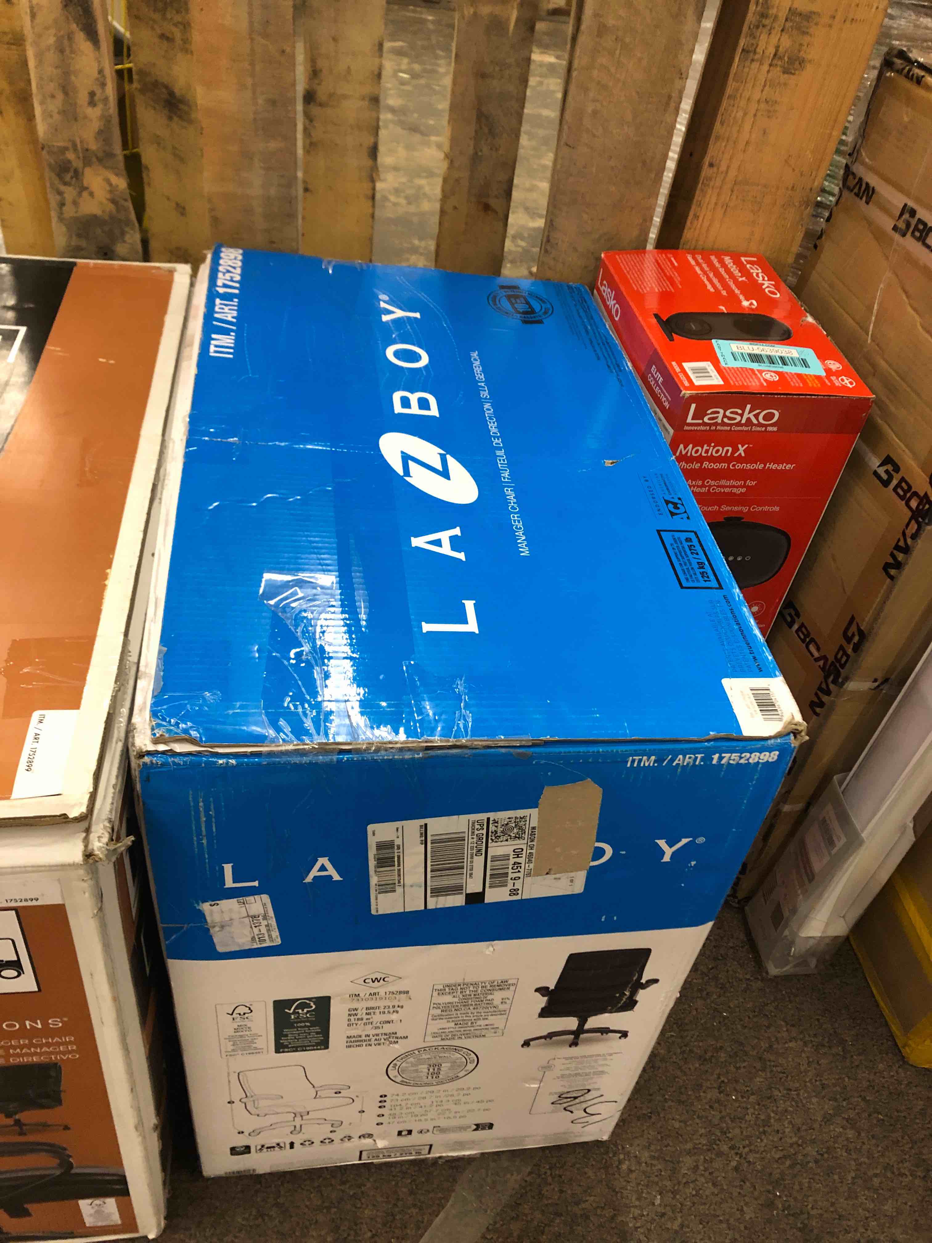 https://s3.amazonaws.com/lotting-images-prod/phillipi/BLU5639044_1737577086883.jpeg