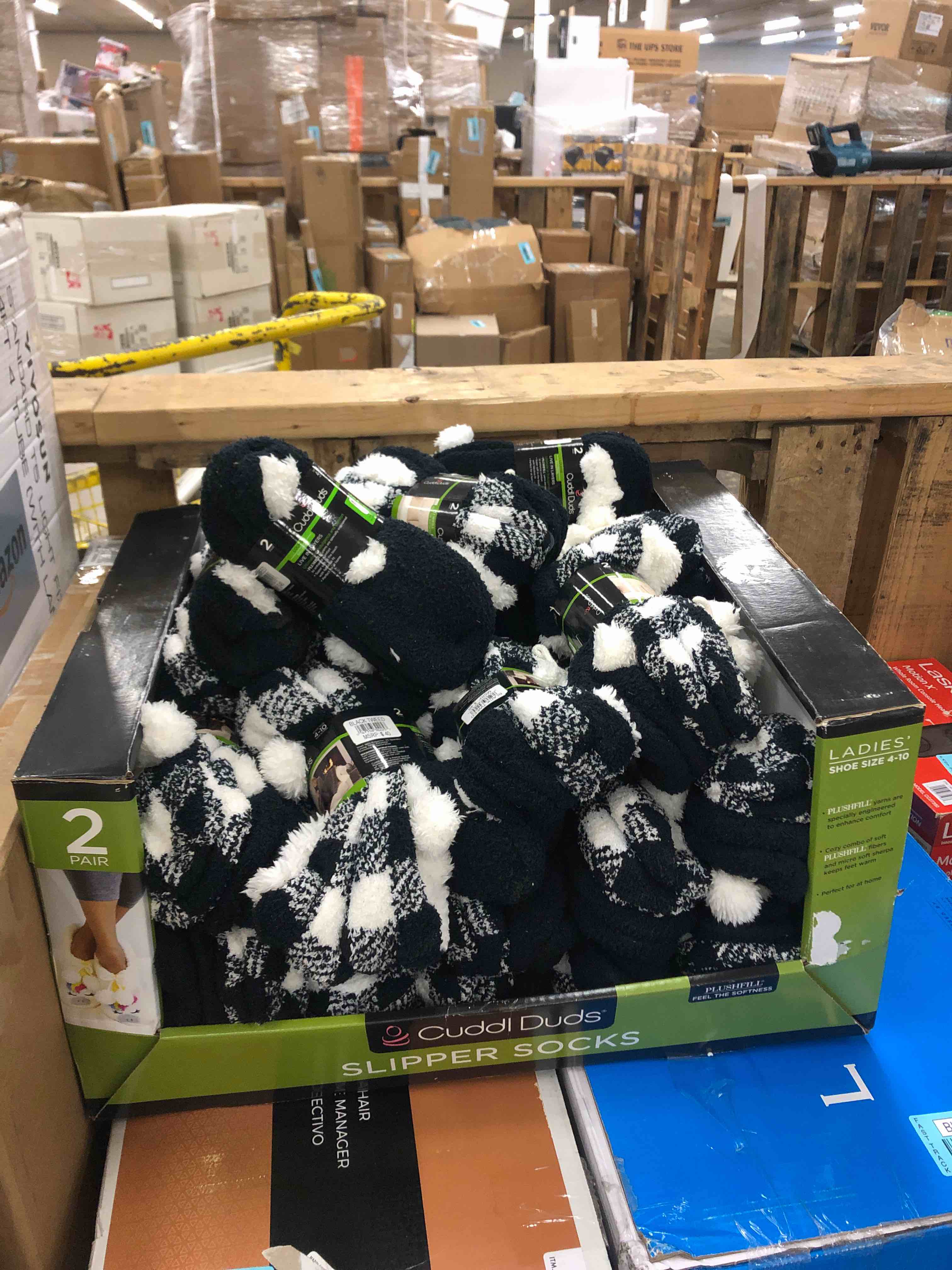 https://s3.amazonaws.com/lotting-images-prod/phillipi/BLU5639058_1737647874326.jpeg