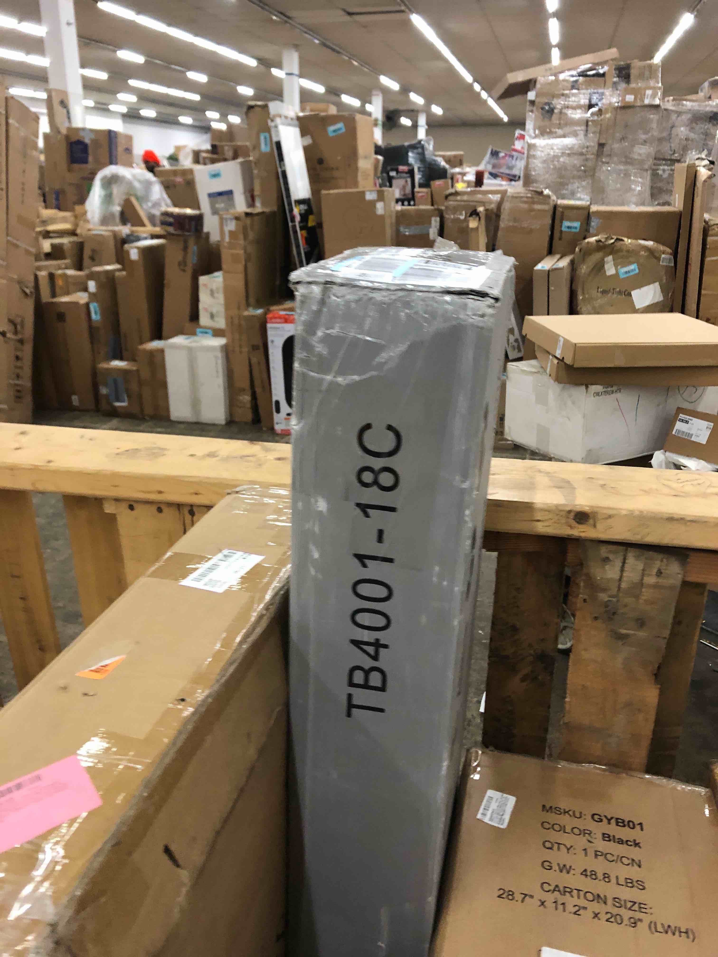 https://s3.amazonaws.com/lotting-images-prod/phillipi/BLU5639075_1737648606120.jpeg