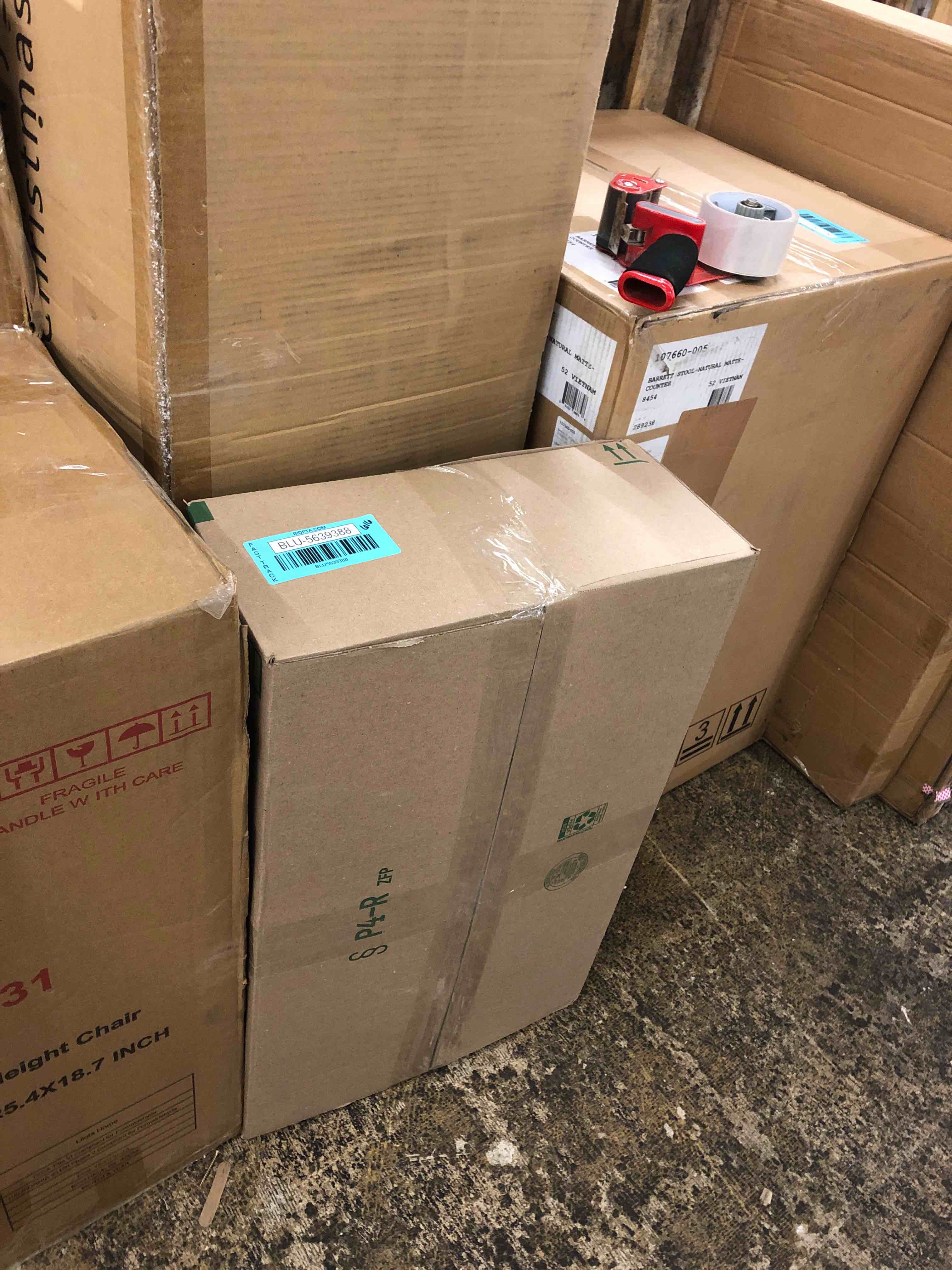 https://s3.amazonaws.com/lotting-images-prod/phillipi/BLU5639388_1745586888527.jpeg