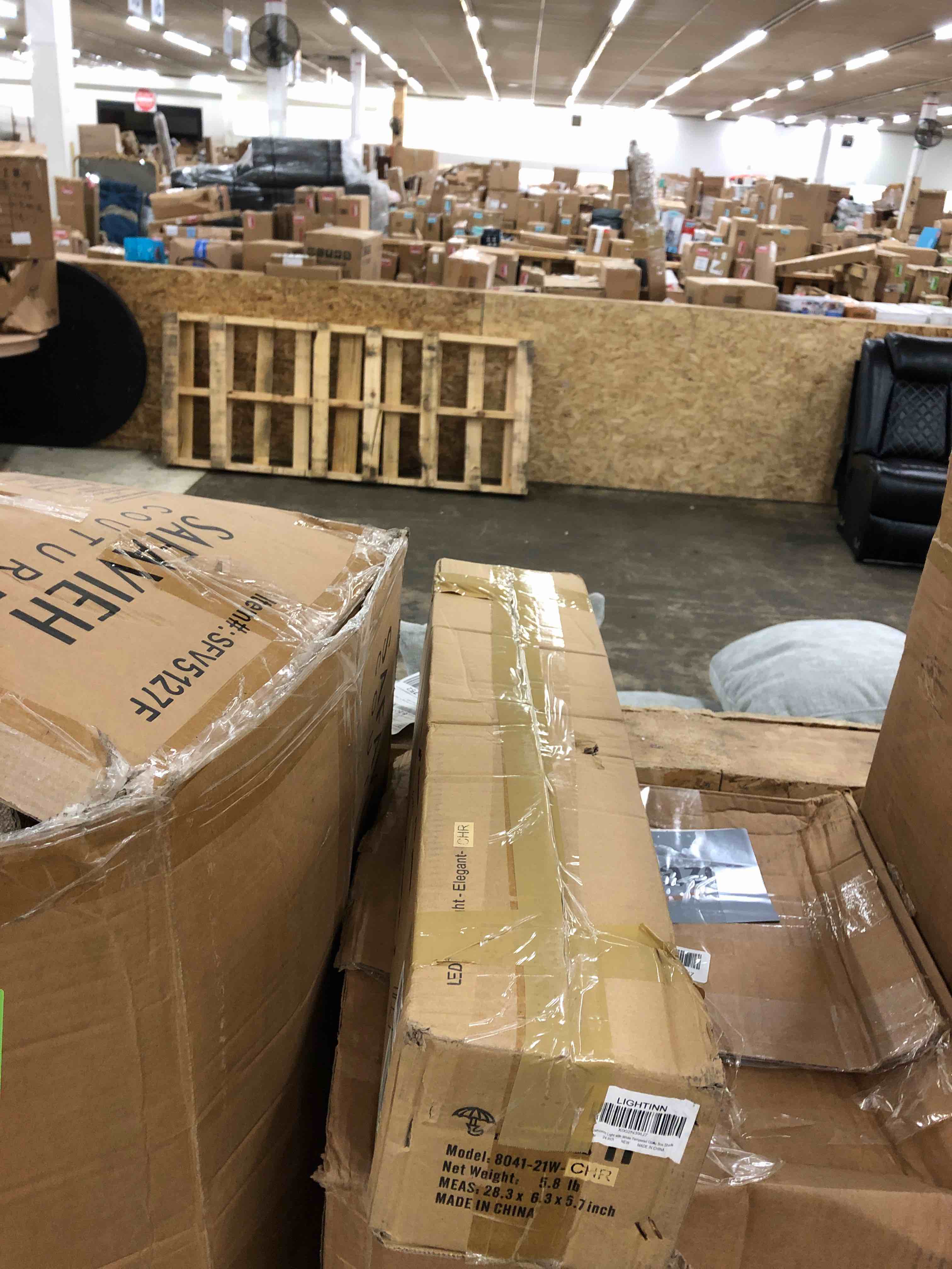 https://s3.amazonaws.com/lotting-images-prod/phillipi/BLU5639551_1746643842737.jpeg