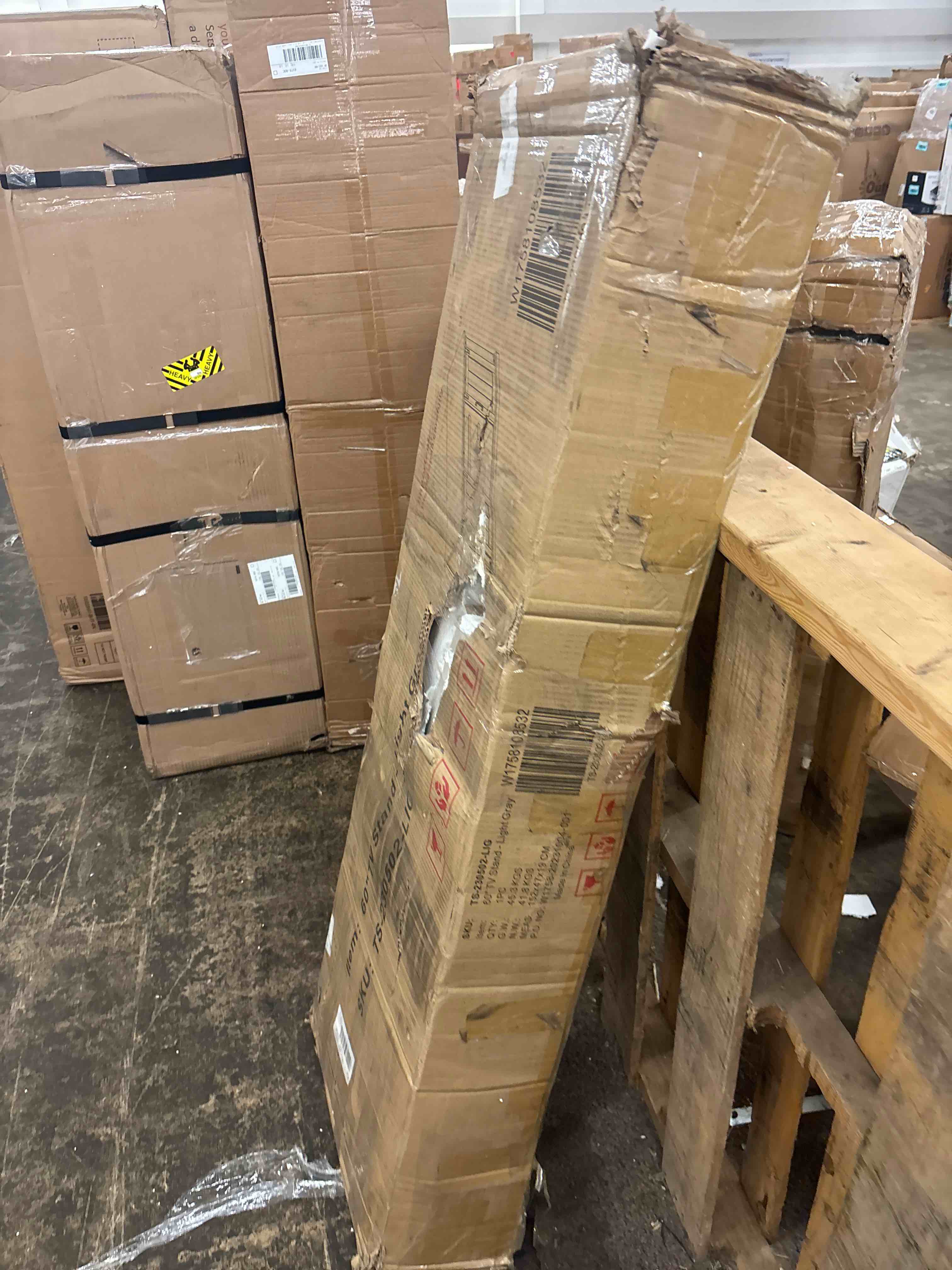 https://s3.amazonaws.com/lotting-images-prod/phillipi/BLU5640984_1745541643362.jpeg