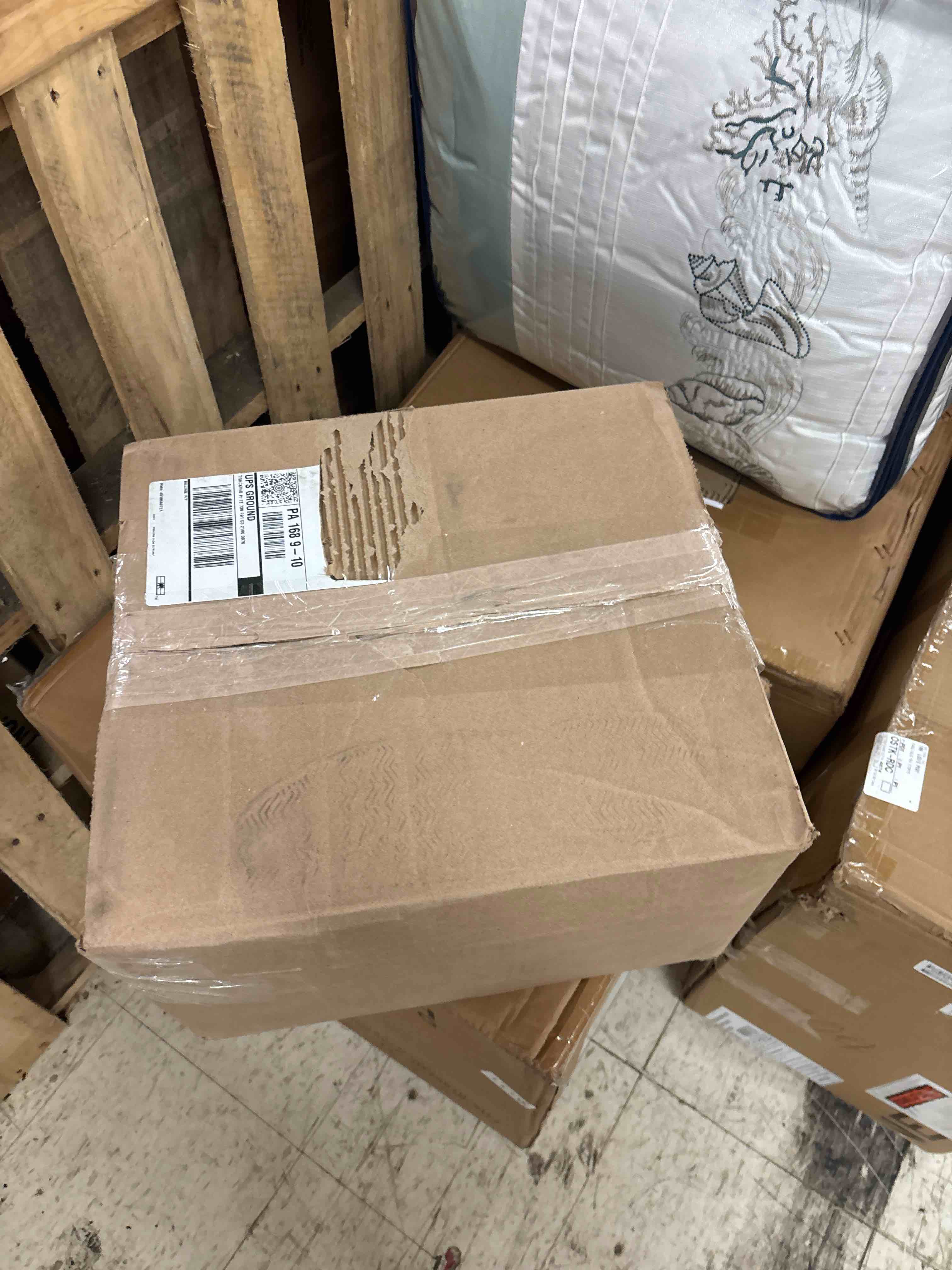 https://s3.amazonaws.com/lotting-images-prod/phillipi/BLU5641173_1746200519649.jpeg