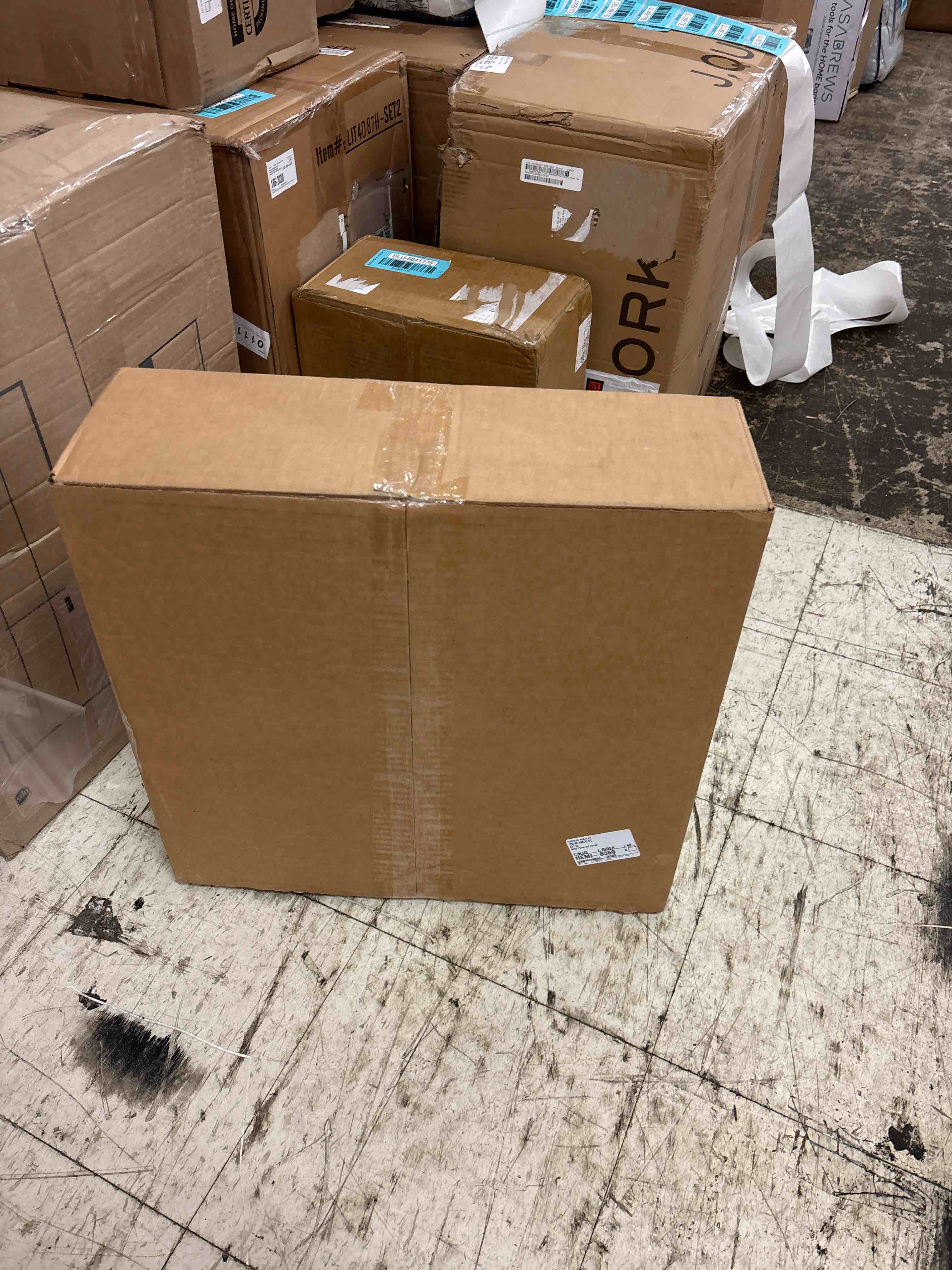 https://s3.amazonaws.com/lotting-images-prod/phillipi/BLU5641176_1746200996097.jpeg
