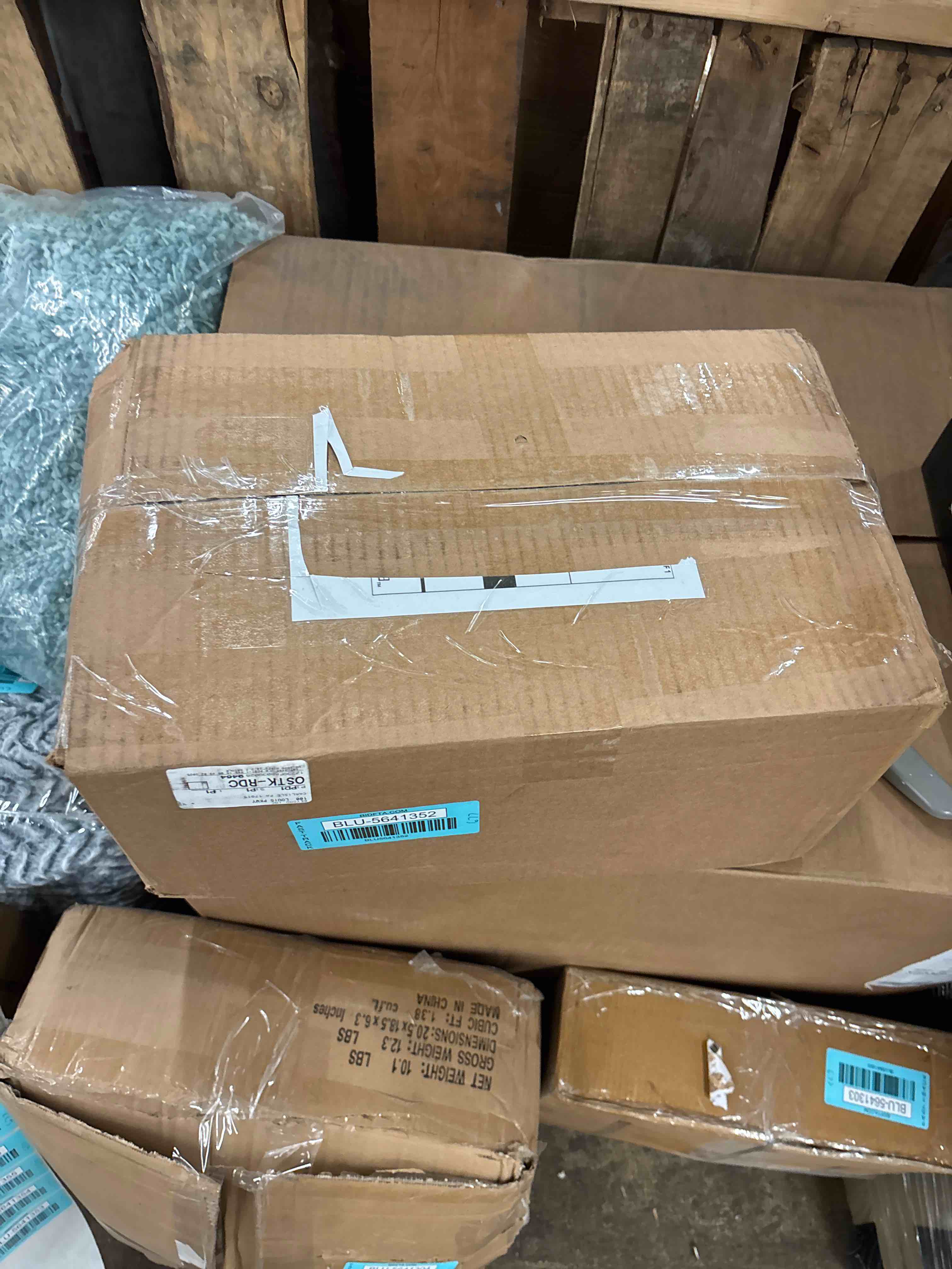 https://s3.amazonaws.com/lotting-images-prod/phillipi/BLU5641352_1746737780329.jpeg