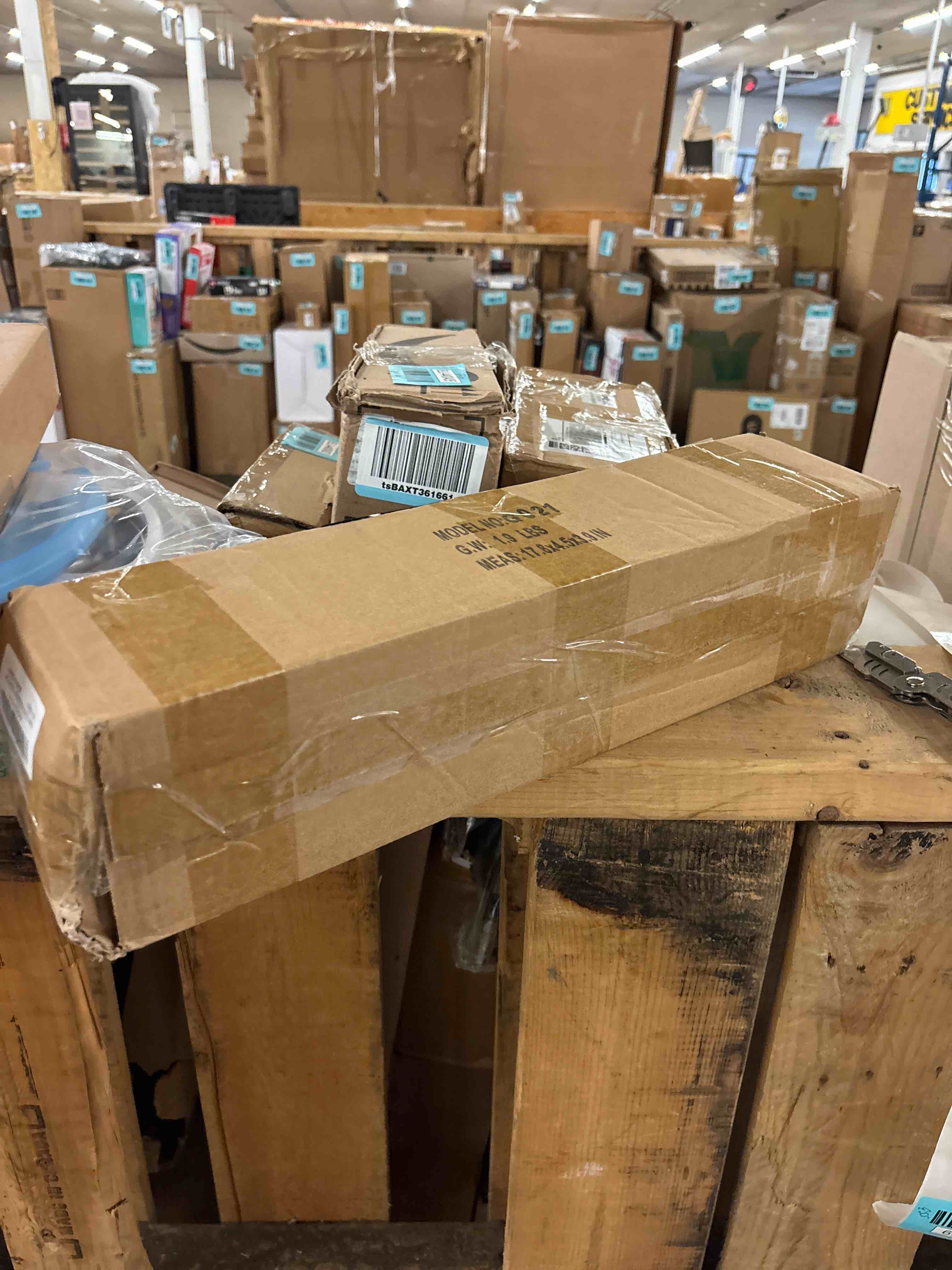https://s3.amazonaws.com/lotting-images-prod/phillipi/BLU5641939_1751036819324.jpeg