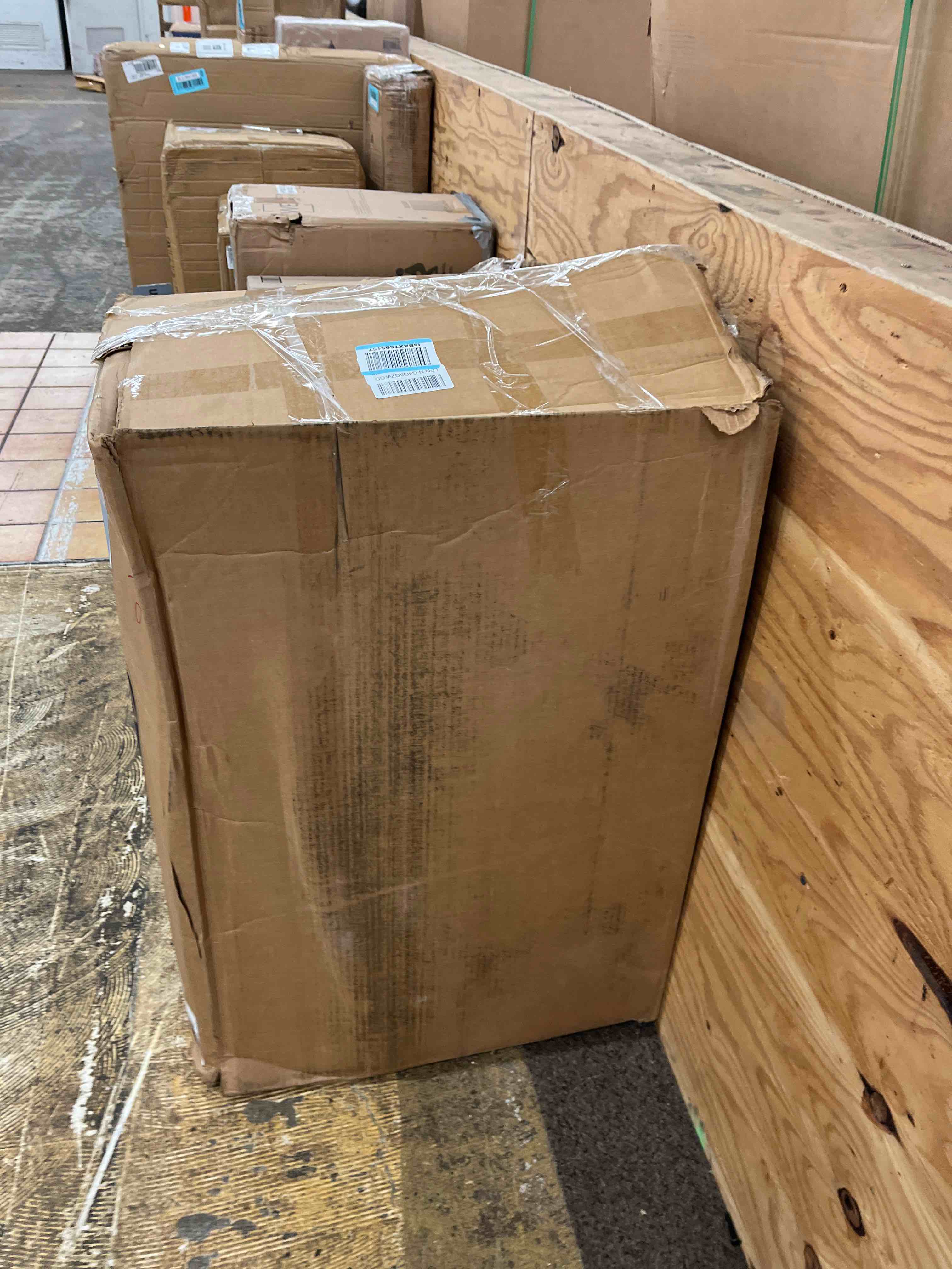 https://s3.amazonaws.com/lotting-images-prod/phillipi/BLU5641997_1743455785118.jpeg
