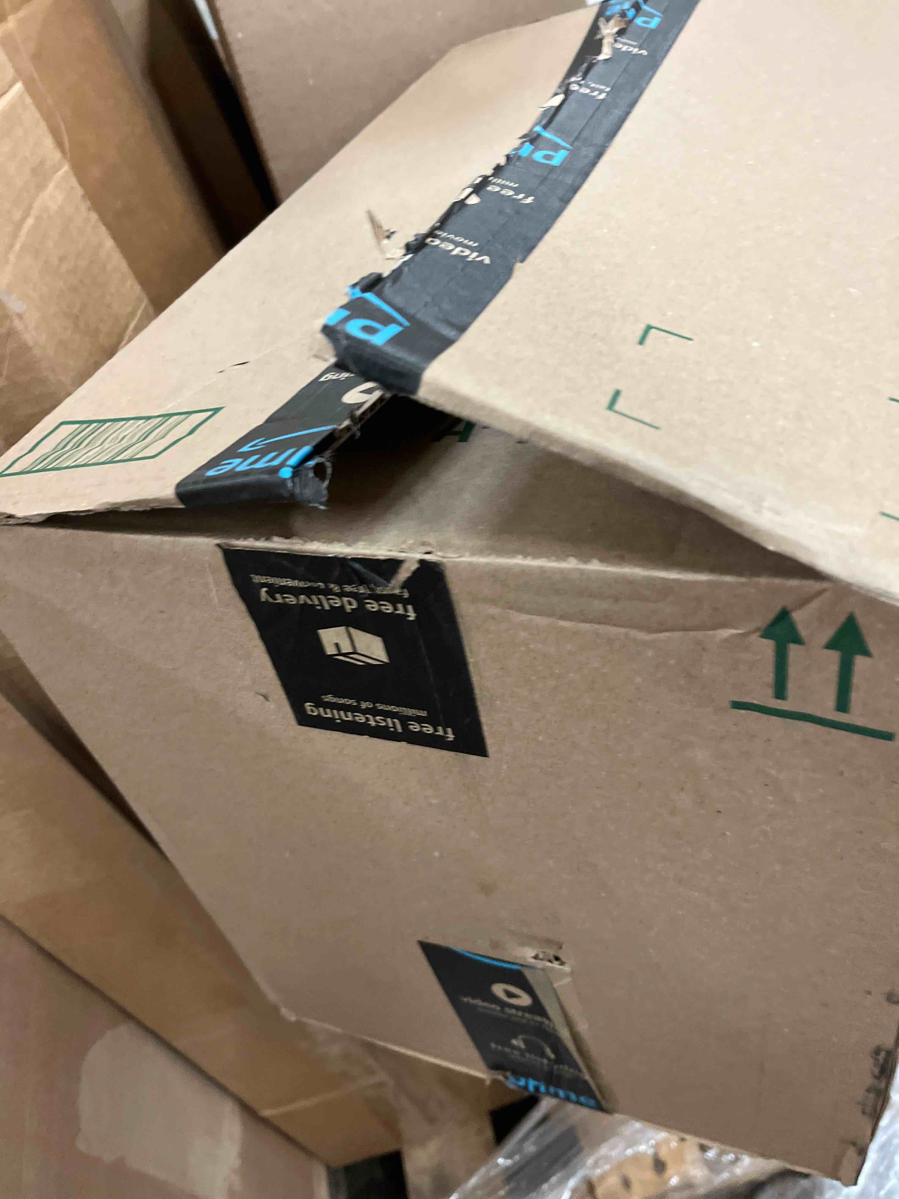 https://s3.amazonaws.com/lotting-images-prod/phillipi/BLU5642600_1744388101026.jpeg