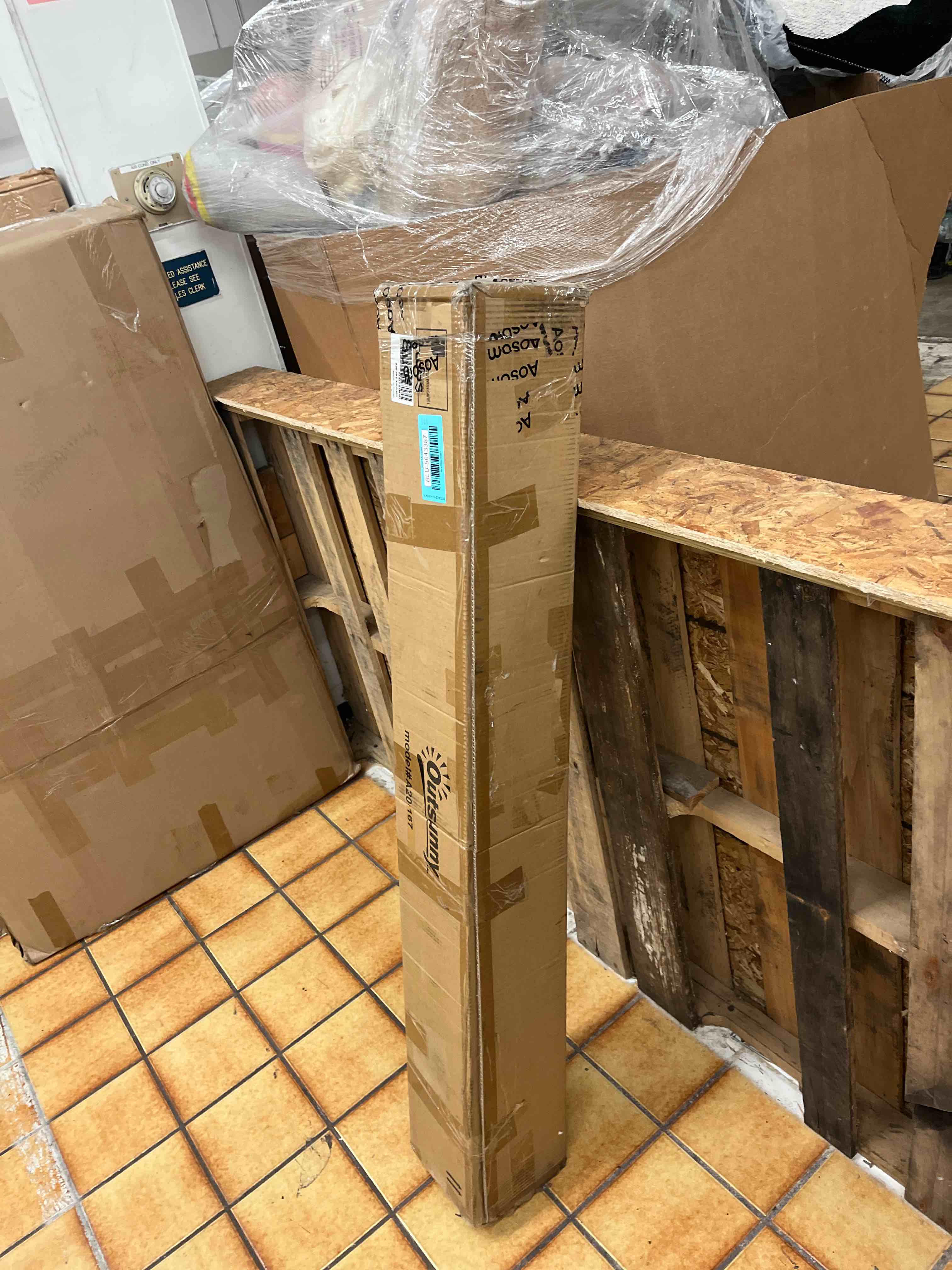https://s3.amazonaws.com/lotting-images-prod/phillipi/BLU5643387_1745381669731.jpeg